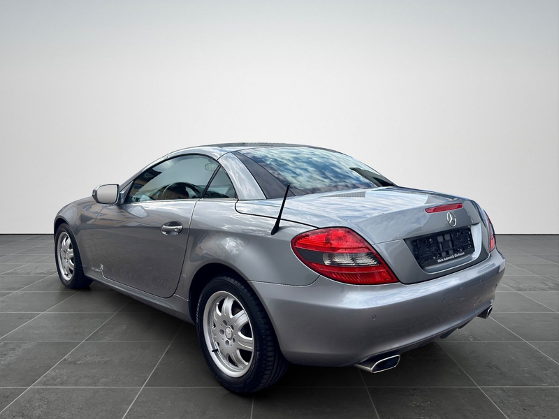 Mercedes-Benz SLK 200 Kompressor*LEDER*PDC*SHZ*AIRSCARF — photo 7