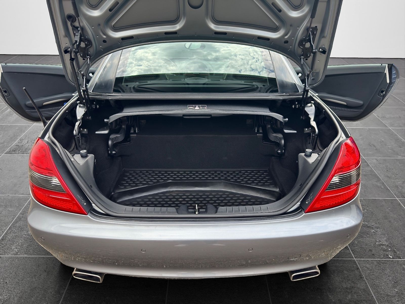 Mercedes-Benz SLK 200 Kompressor*LEDER*PDC*SHZ*AIRSCARF — photo 12