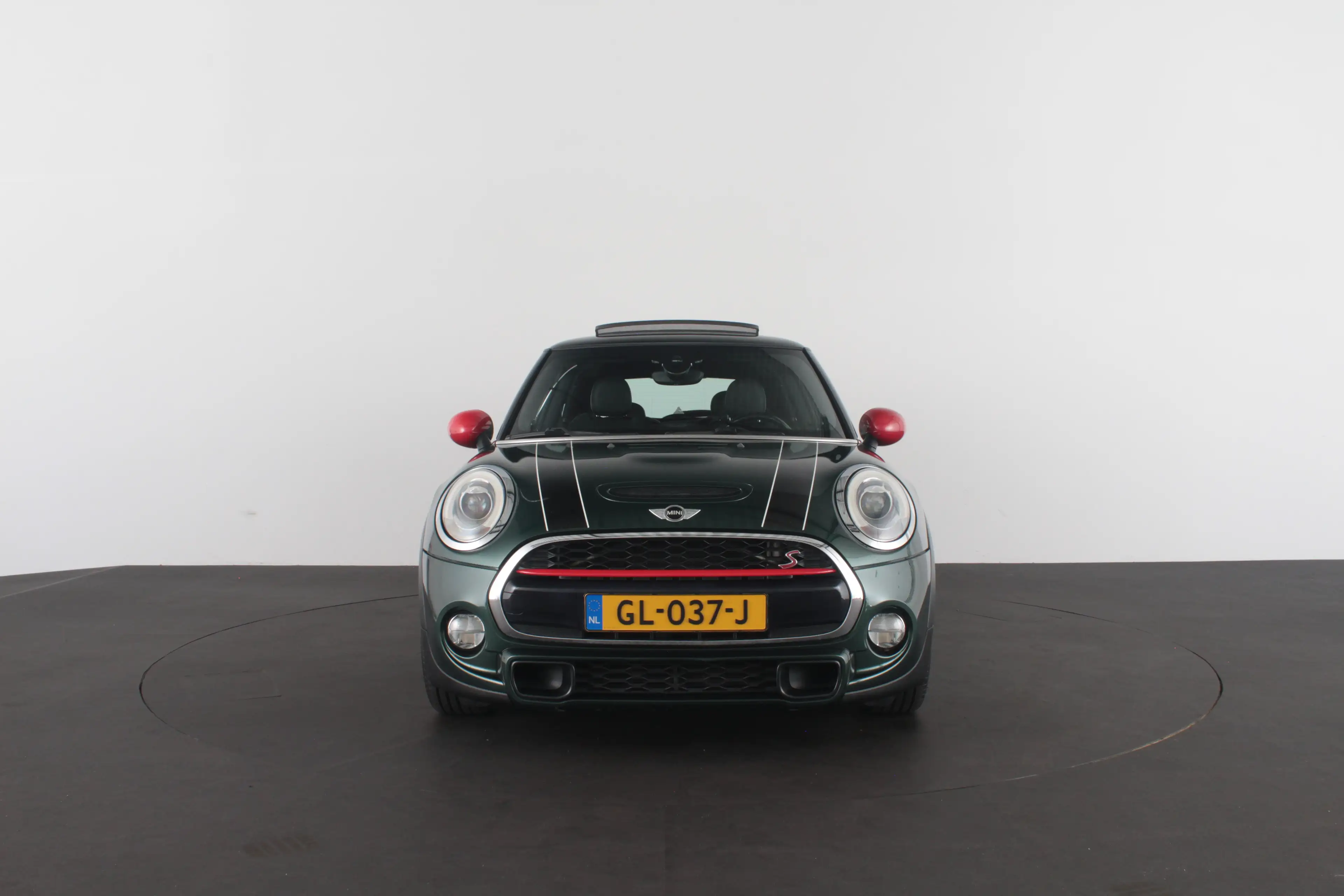 MINI Cooper S 2.0 Chili Serious Business  Head-up/Pano.schuif/H — photo 8