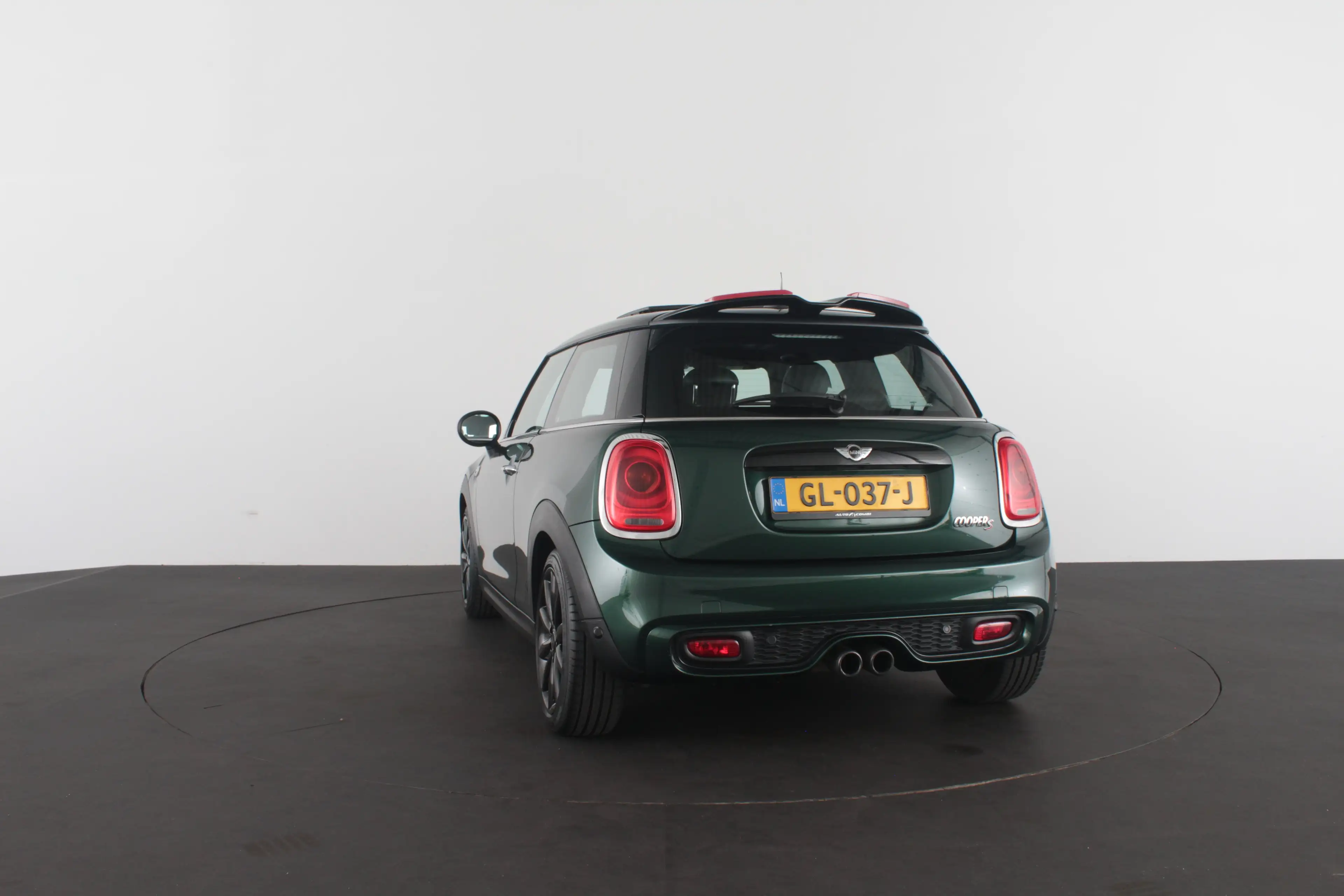 MINI Cooper S 2.0 Chili Serious Business  Head-up/Pano.schuif/H — photo 19
