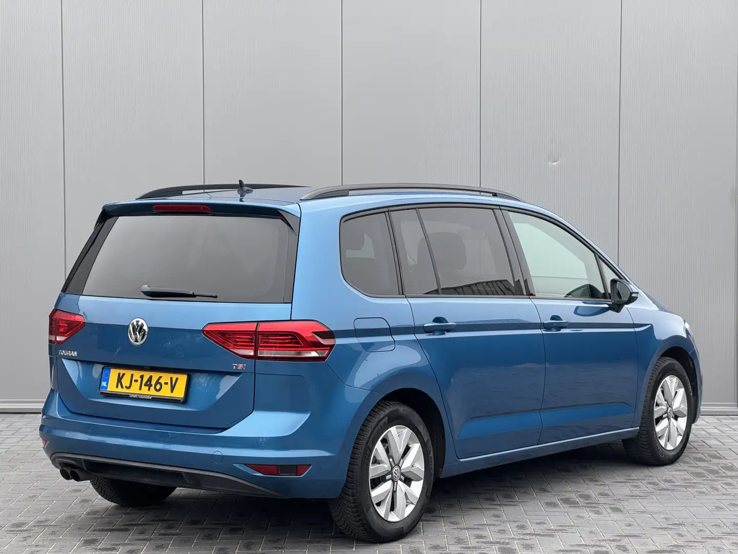 Volkswagen Touran 1.4 TSI DSG Highline | Adaptive Cruise | LED Kopla Bleu - 2