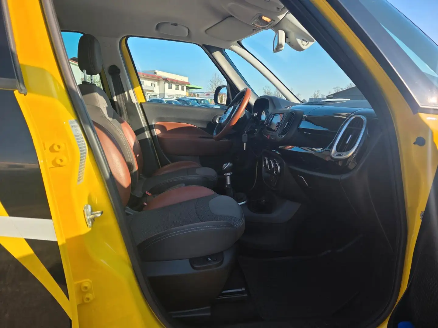 Fiat 500L Trekking 1.4*2-Zonen Klimaautom.*PDC*Bi-Col Gelb - 2