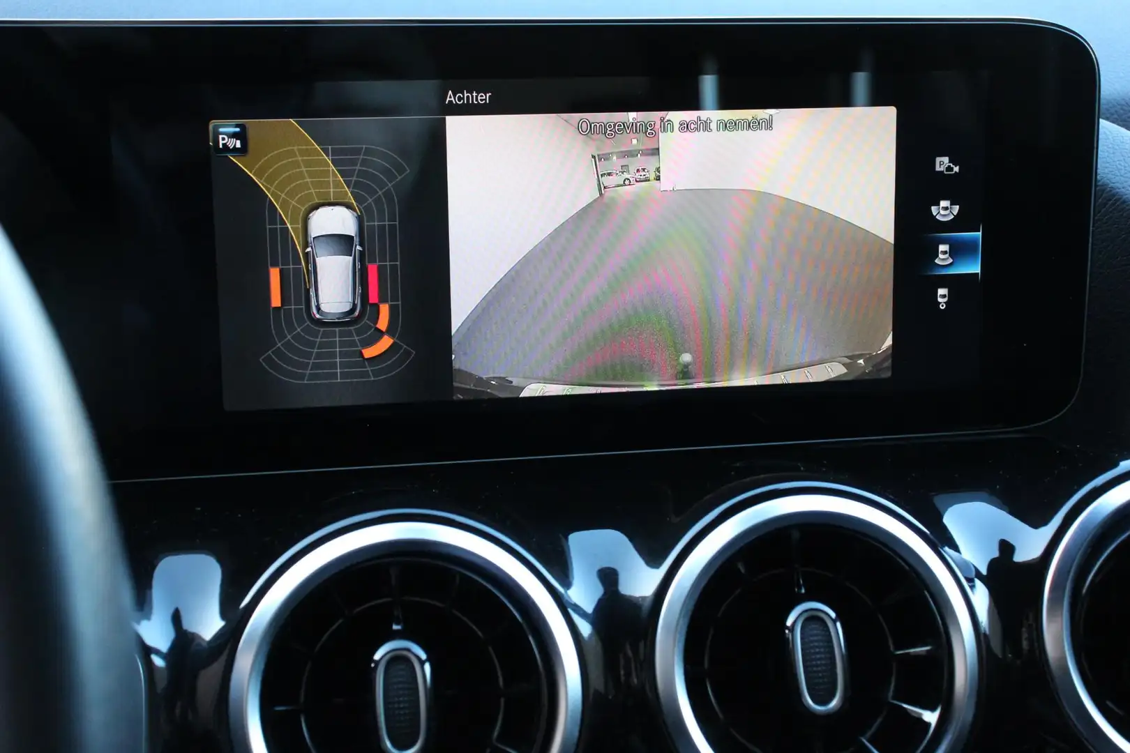 Mercedes-Benz GLA 200 Automaat Progressive Line | Navigatie | Stoelverwa Zwart - 2