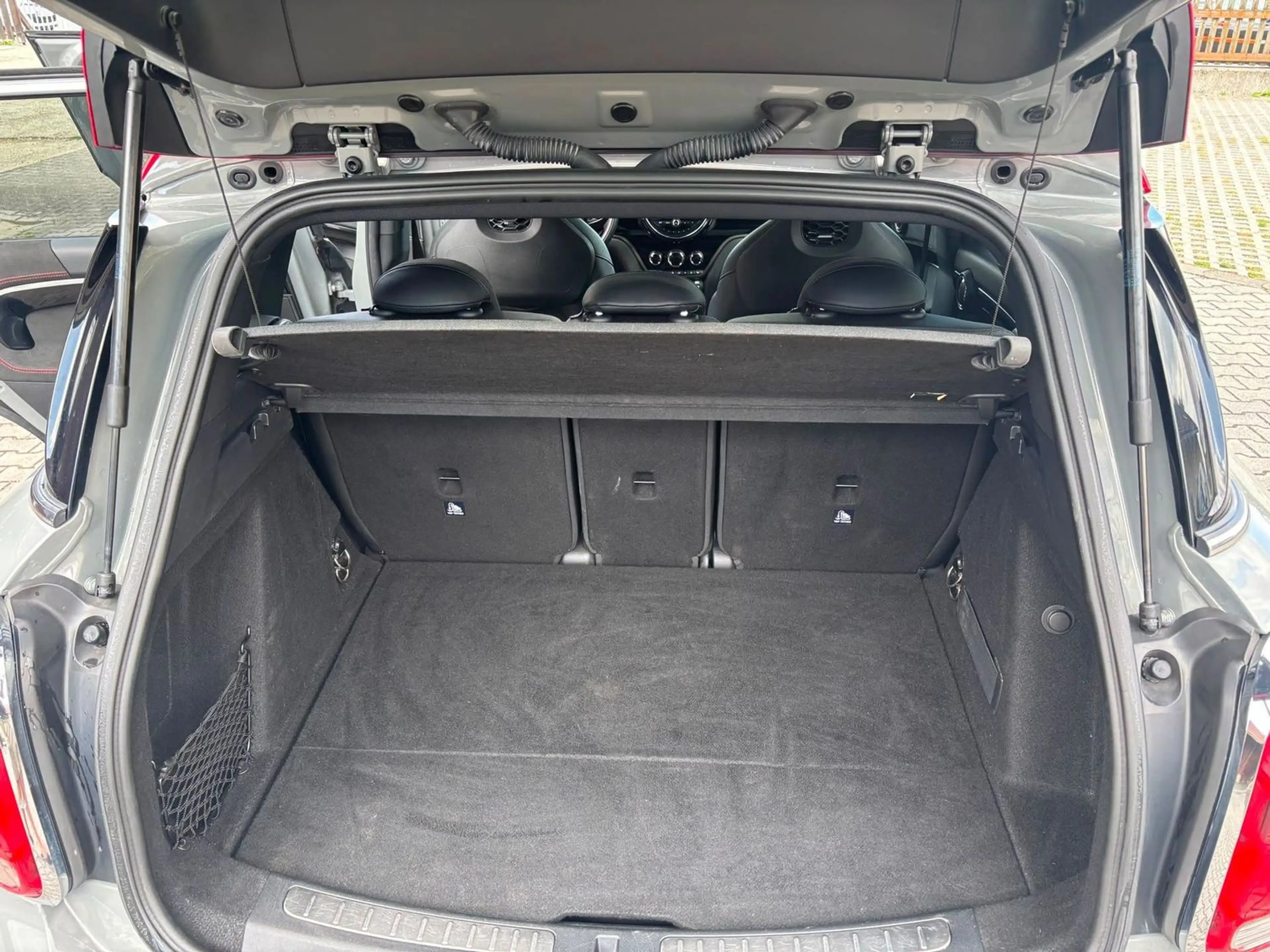 MINI John Cooper Works Countryman John Cooper Works All4 — photo 11