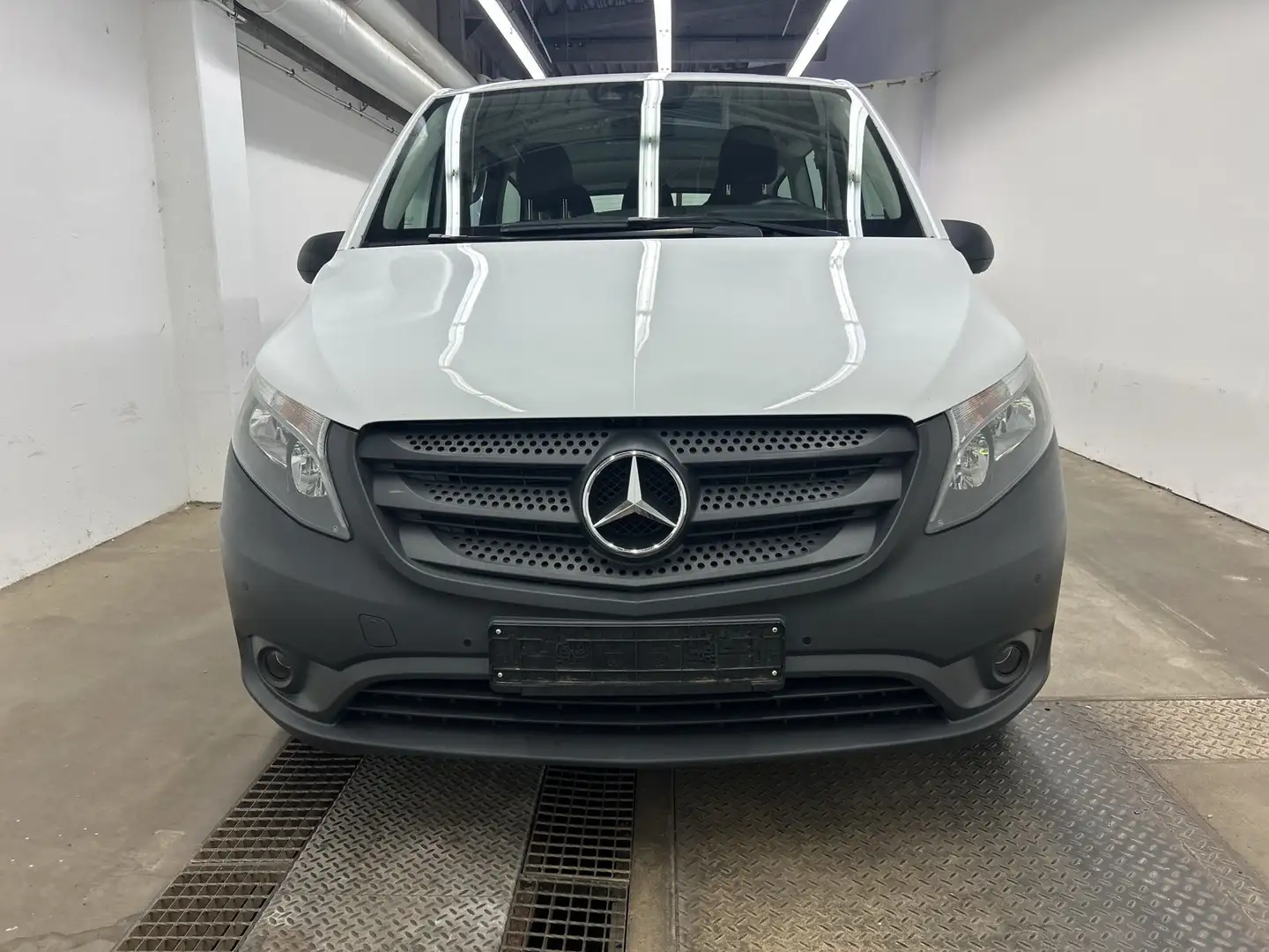 Mercedes-Benz Vito 114 CDI Pro extralang NAV TEMP APPLINK AC WINTER Blanc - 2