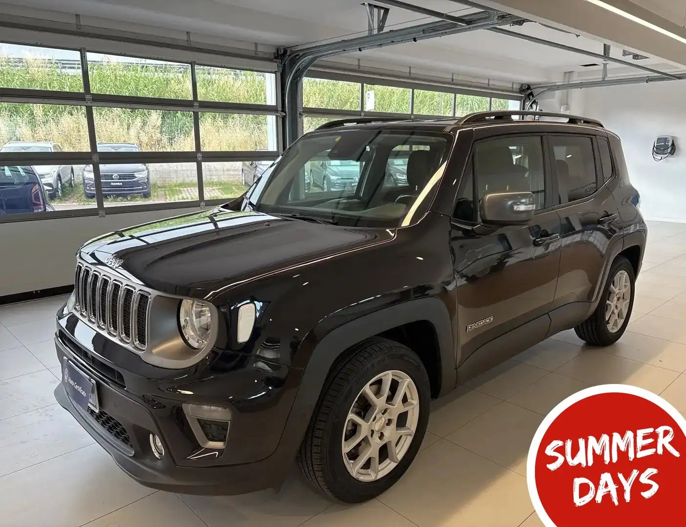 Jeep Renegade 1.6 MJT LIMITED 2WD 120CV DDCT Zwart - 1