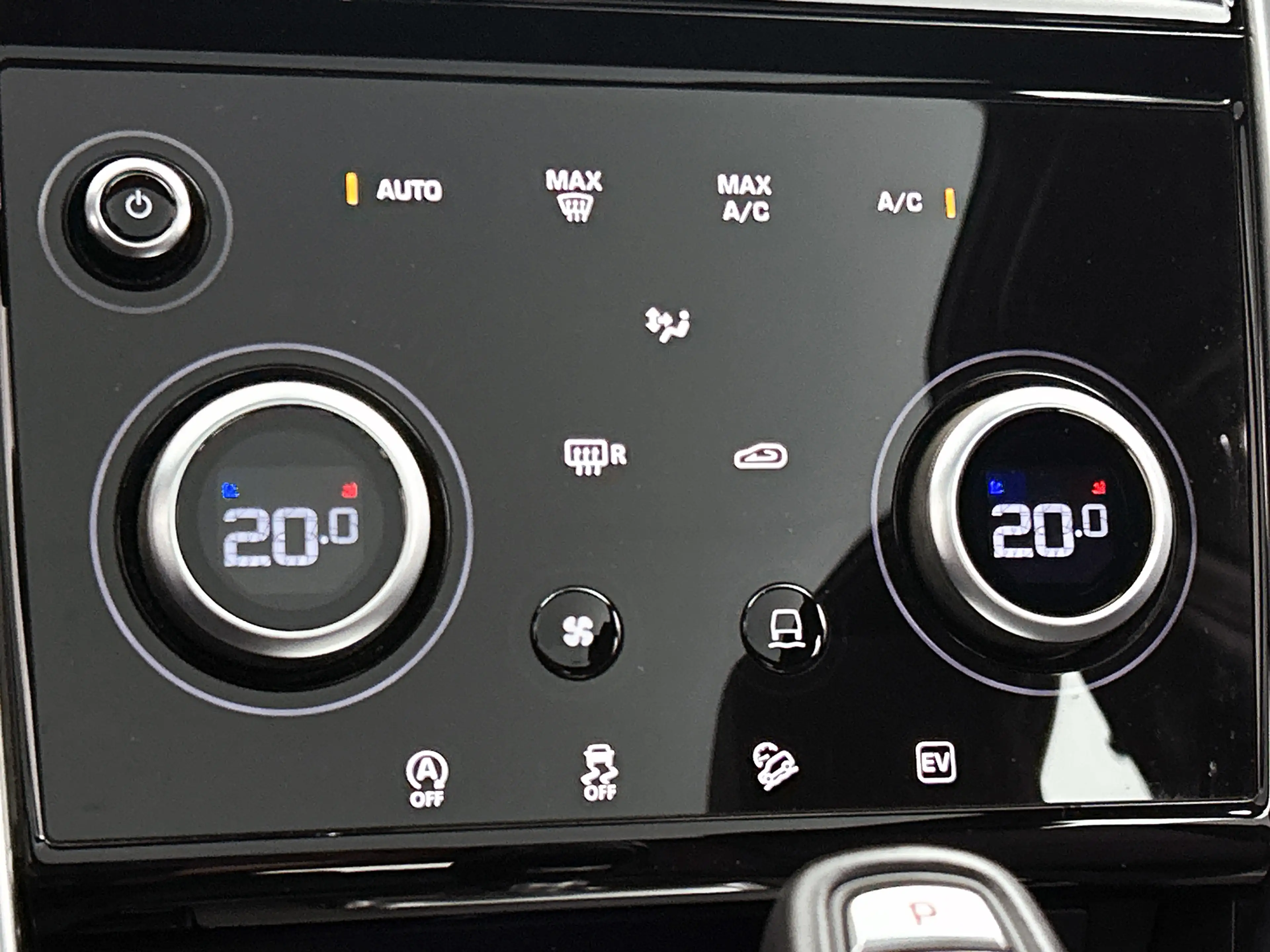 Land Rover Discovery Sport P300e Hybride R-Dynamic SE / Panoramadak / Leder — photo 24