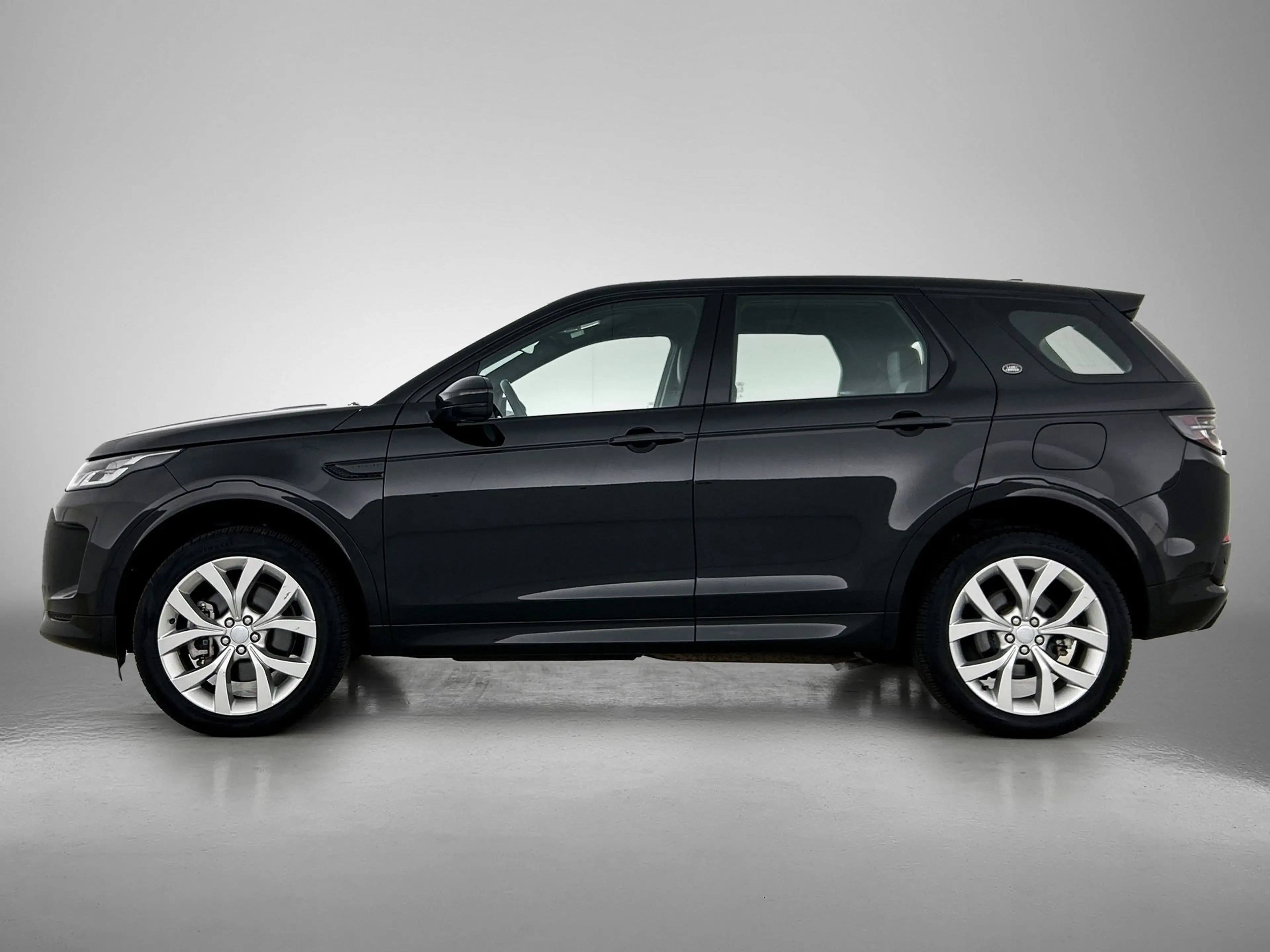 Land Rover Discovery Sport P300e Hybride R-Dynamic SE / Panoramadak / Leder — photo 3