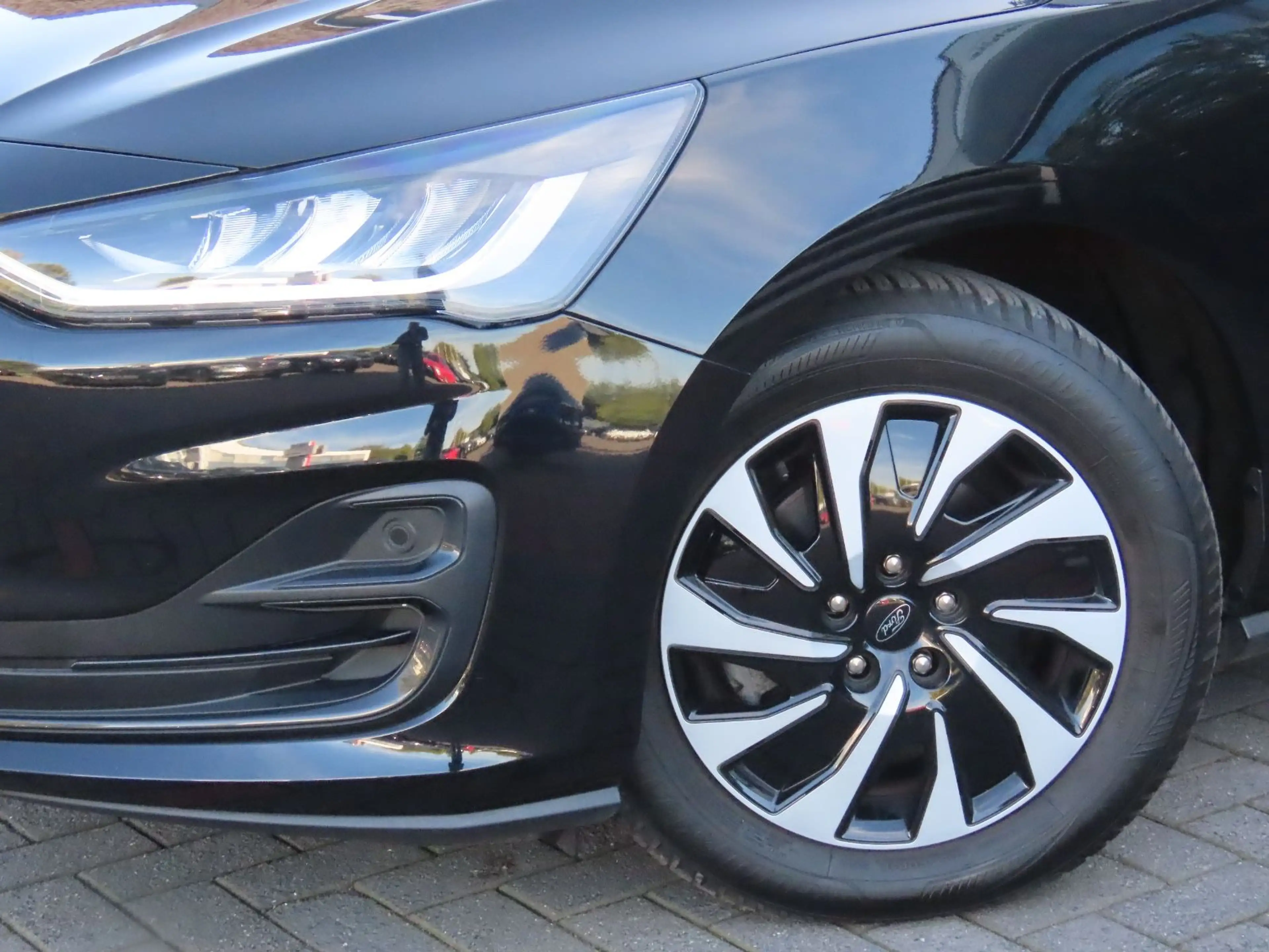 Ford Focus Turnier 1.0 Ecoboost Klima Sitzheiz. LED — photo 6