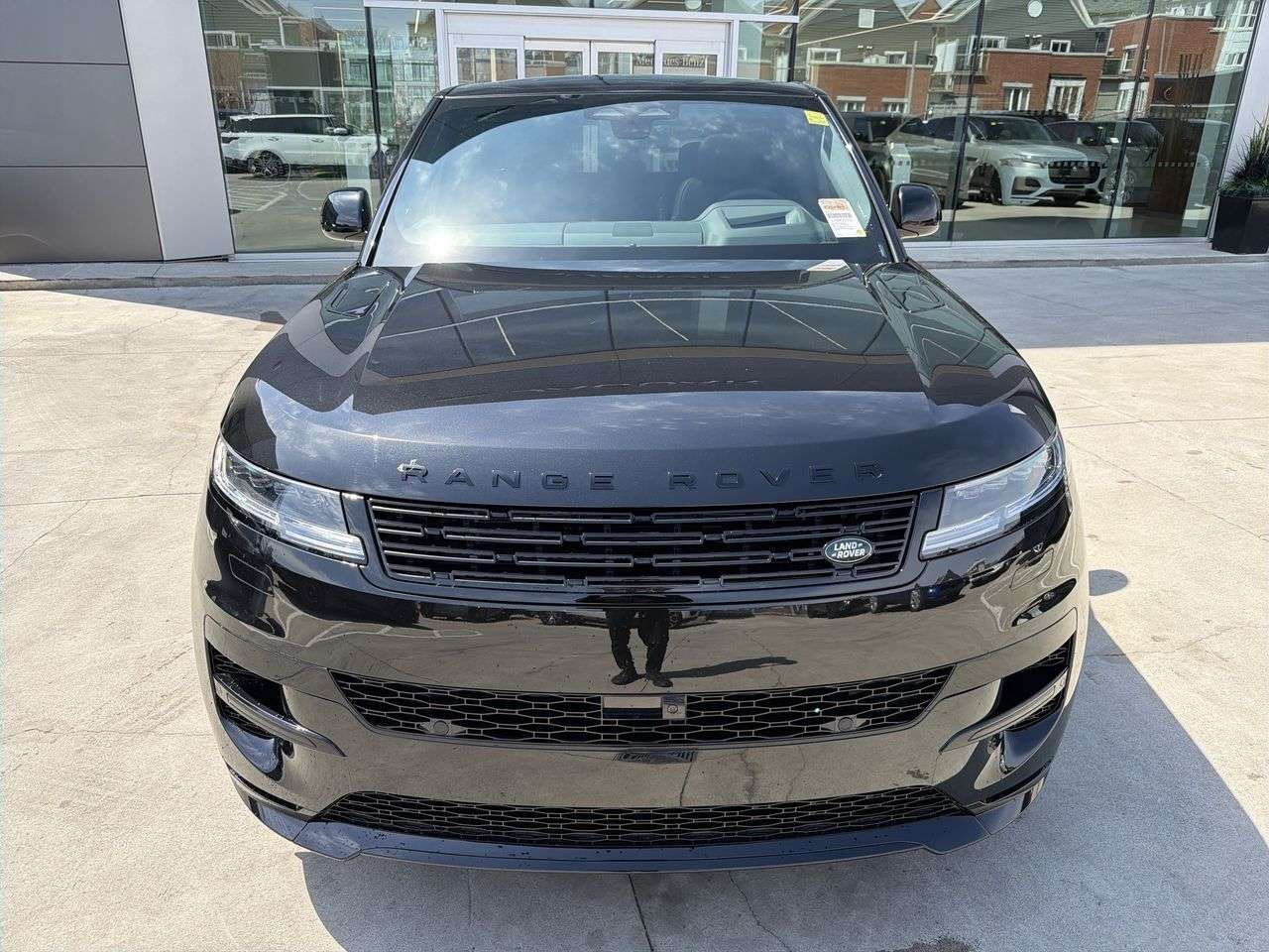 2026 Land Rover Range Rover Sport P530 Dynamic SE alt 3