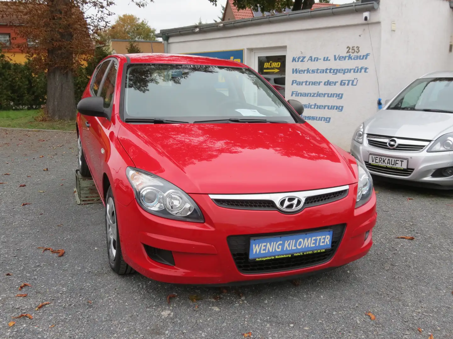 Hyundai i30 Edition+ 1.Hd.!! SR+WR!! Klima!! TOP! Rosso - 1