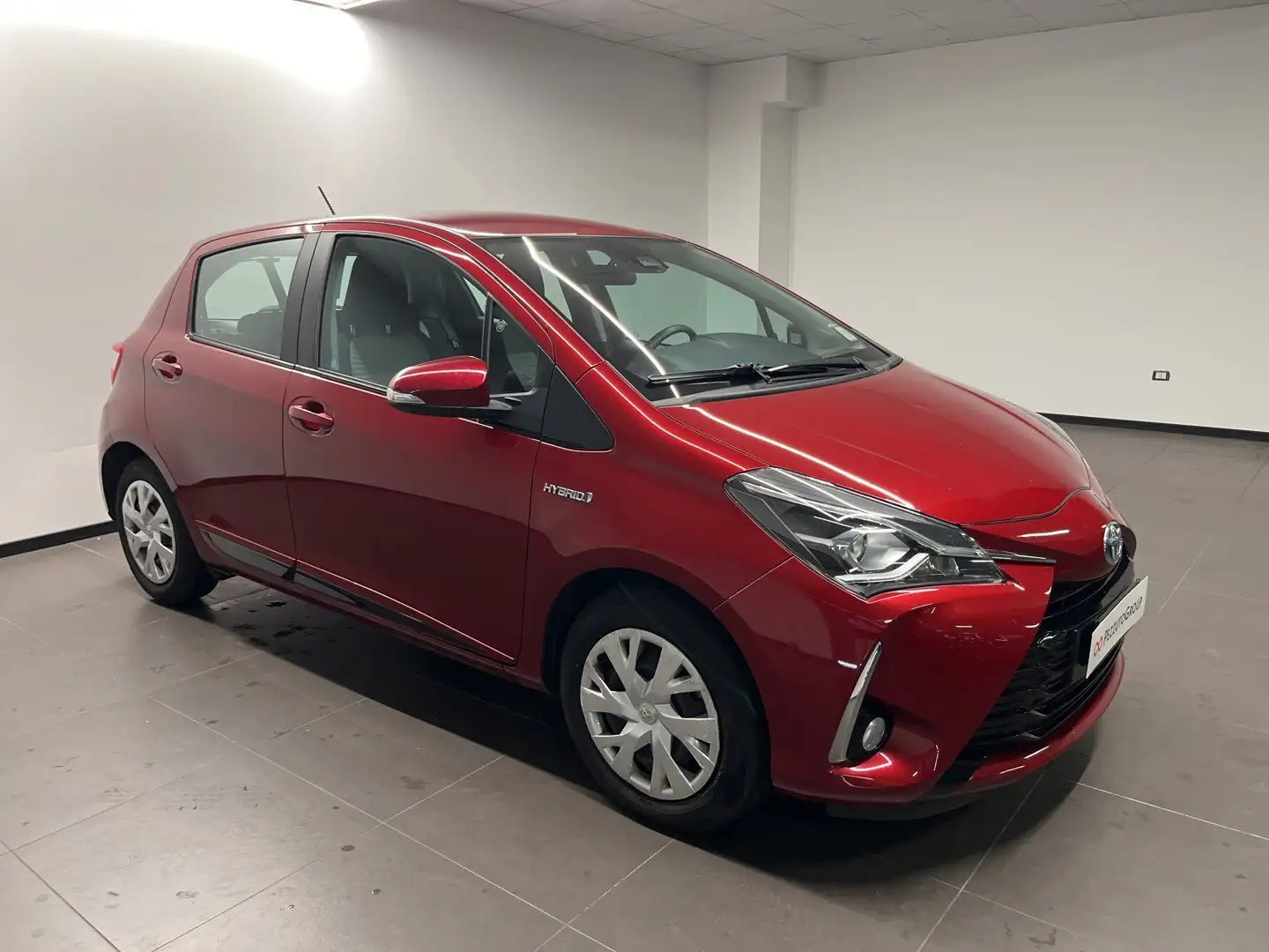 Toyota Yaris 1.5 Hybrid - 2