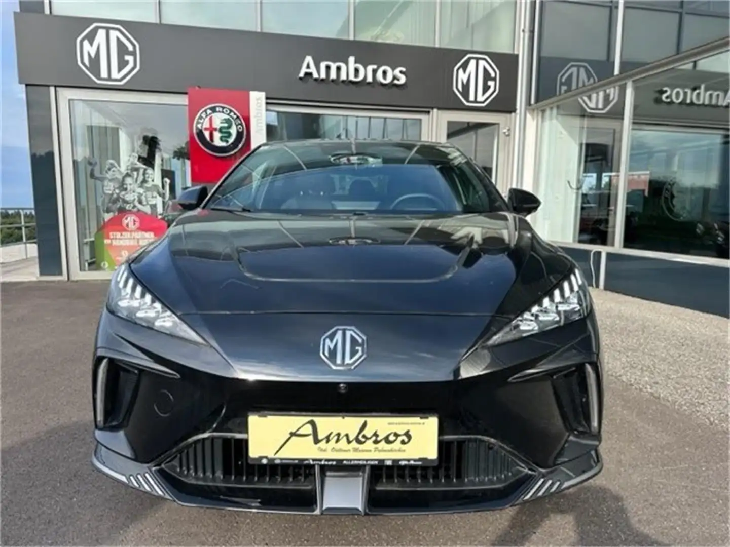 MG MG4 XPOWER 64kWh Schwarz - 2