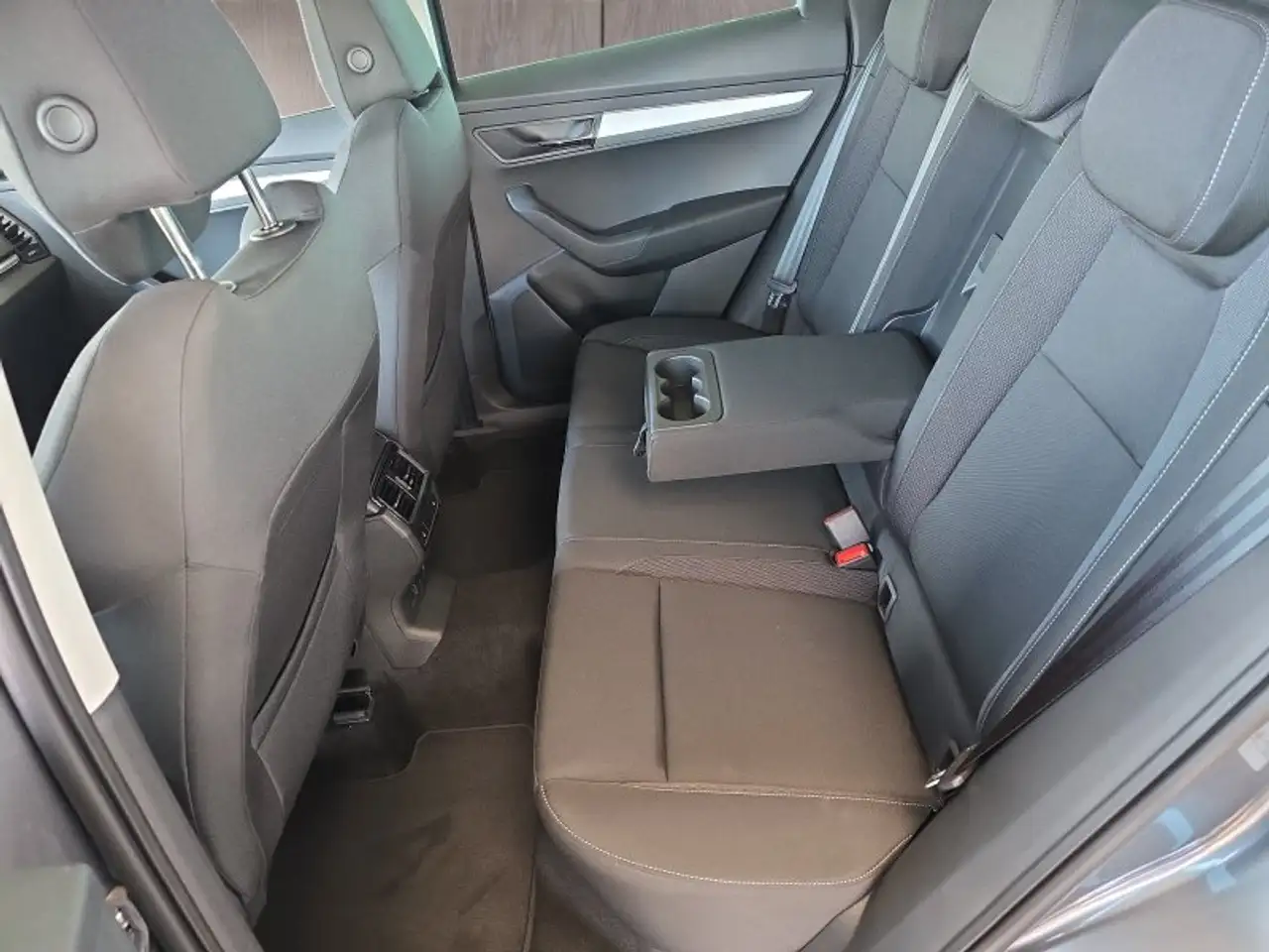 Skoda Karoq 1,5TSI DSG 18*Alu/aAHK/ACC/Kamera/Winterp., миниатюра 13