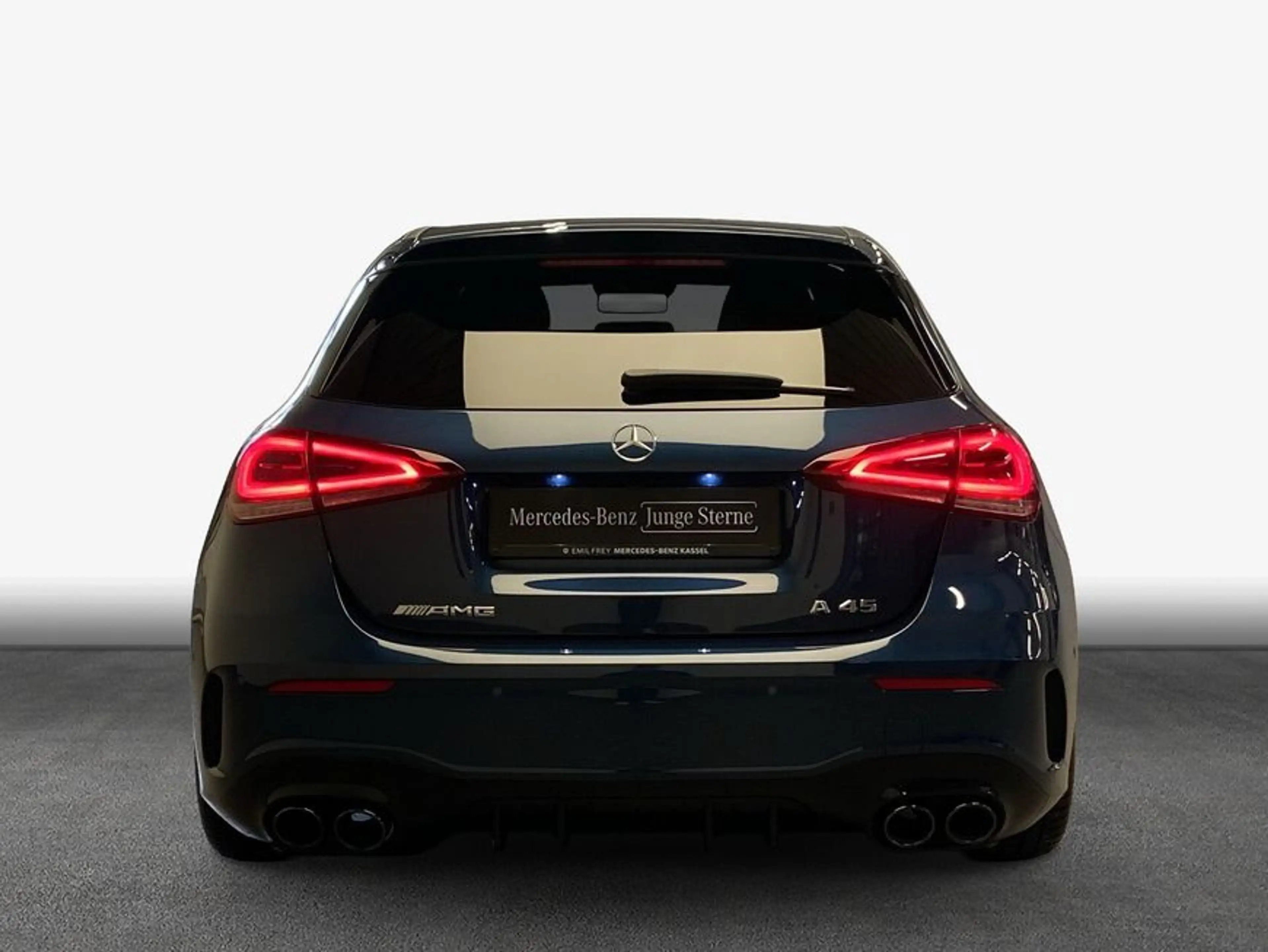 Mercedes-Benz A 45 AMG A-Klasse — photo 5