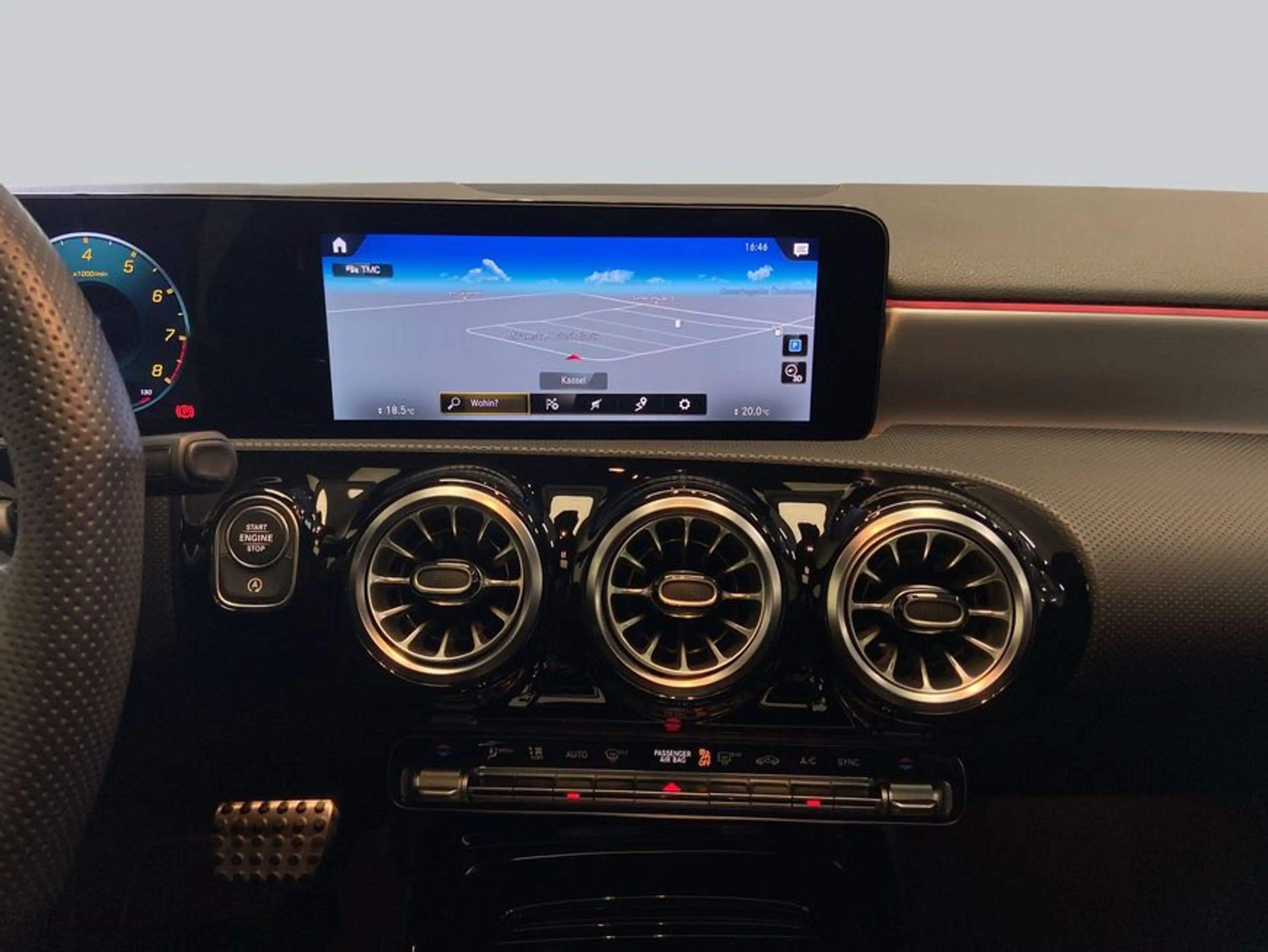 Mercedes-Benz A 45 AMG A-Klasse — photo 19