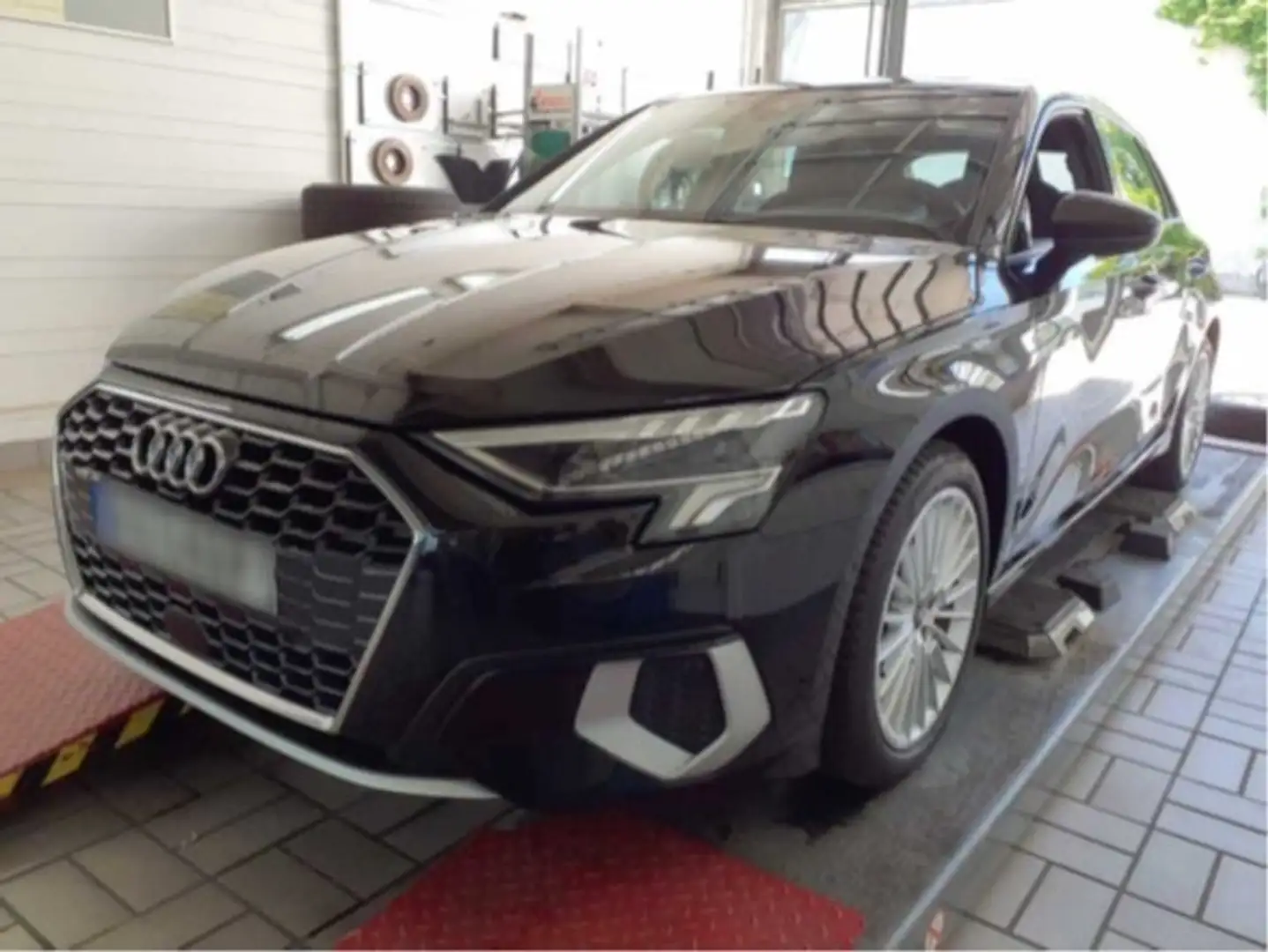 Audi A3 Sportback 2.0l TDI 85kW S tronic LED Navi Klima Schwarz - 1