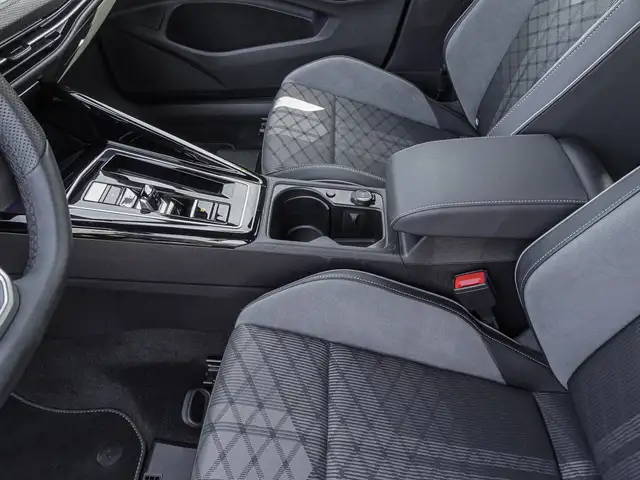 Volkswagen Golf view 14