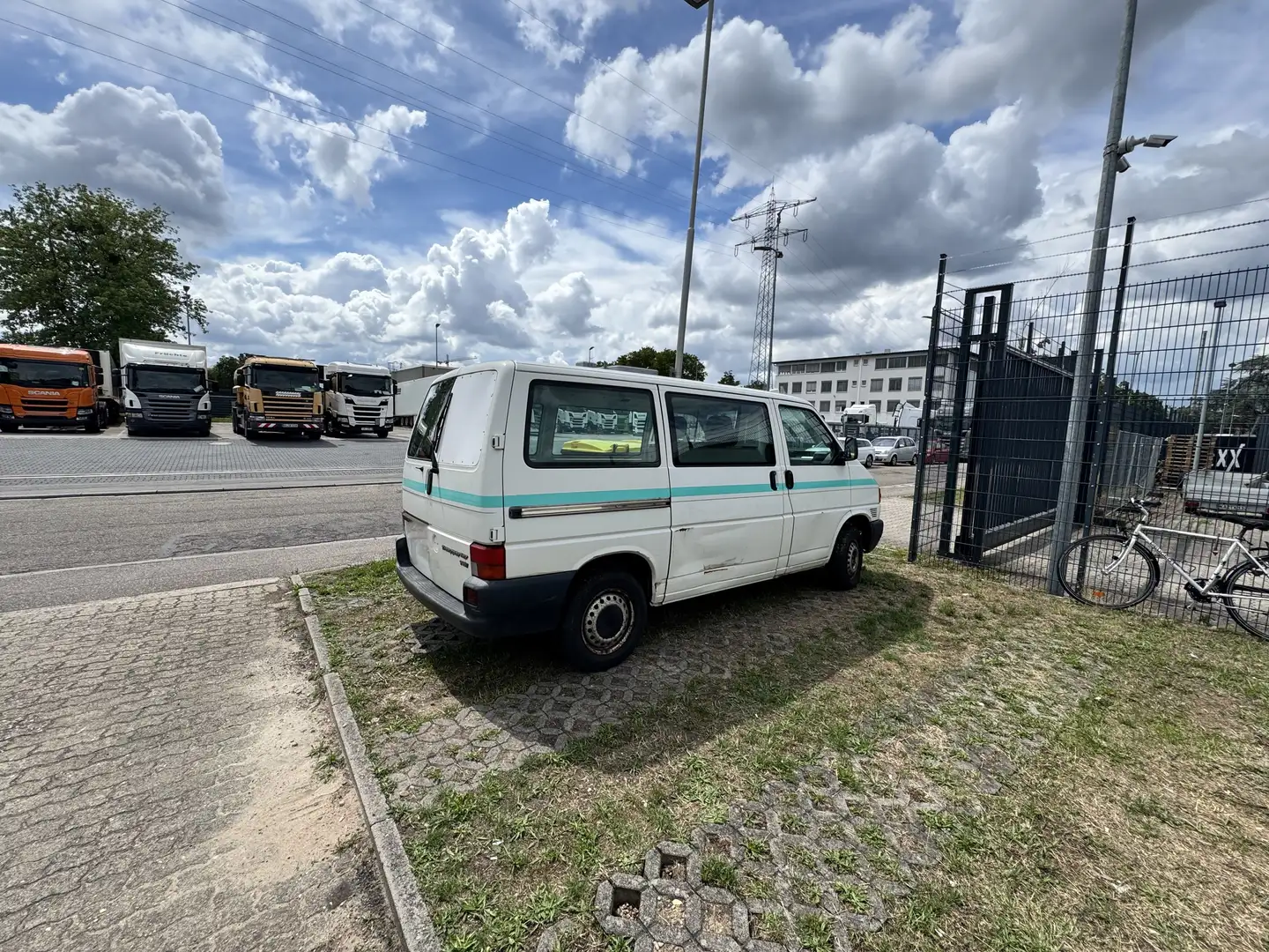 Volkswagen T4 Caravelle Caravelle T4 TDI 7DK2U2 Blanc - 2