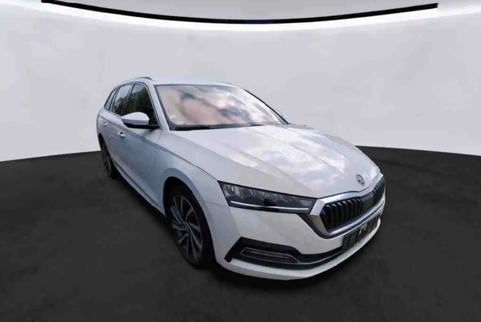 Skoda Octavia Combi 2.0 TDI DSG Style Navi, AHK Weiß - 2