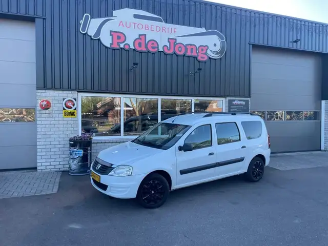 Dacia Logan 1.4 AMBIANCE Trekhaak Airco Dab+  Bluetooth Dakrai