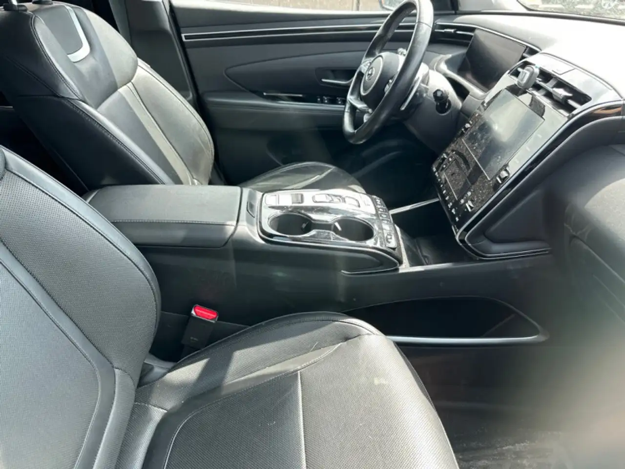 Hyundai TUCSON снимка Hyundai TUCSON