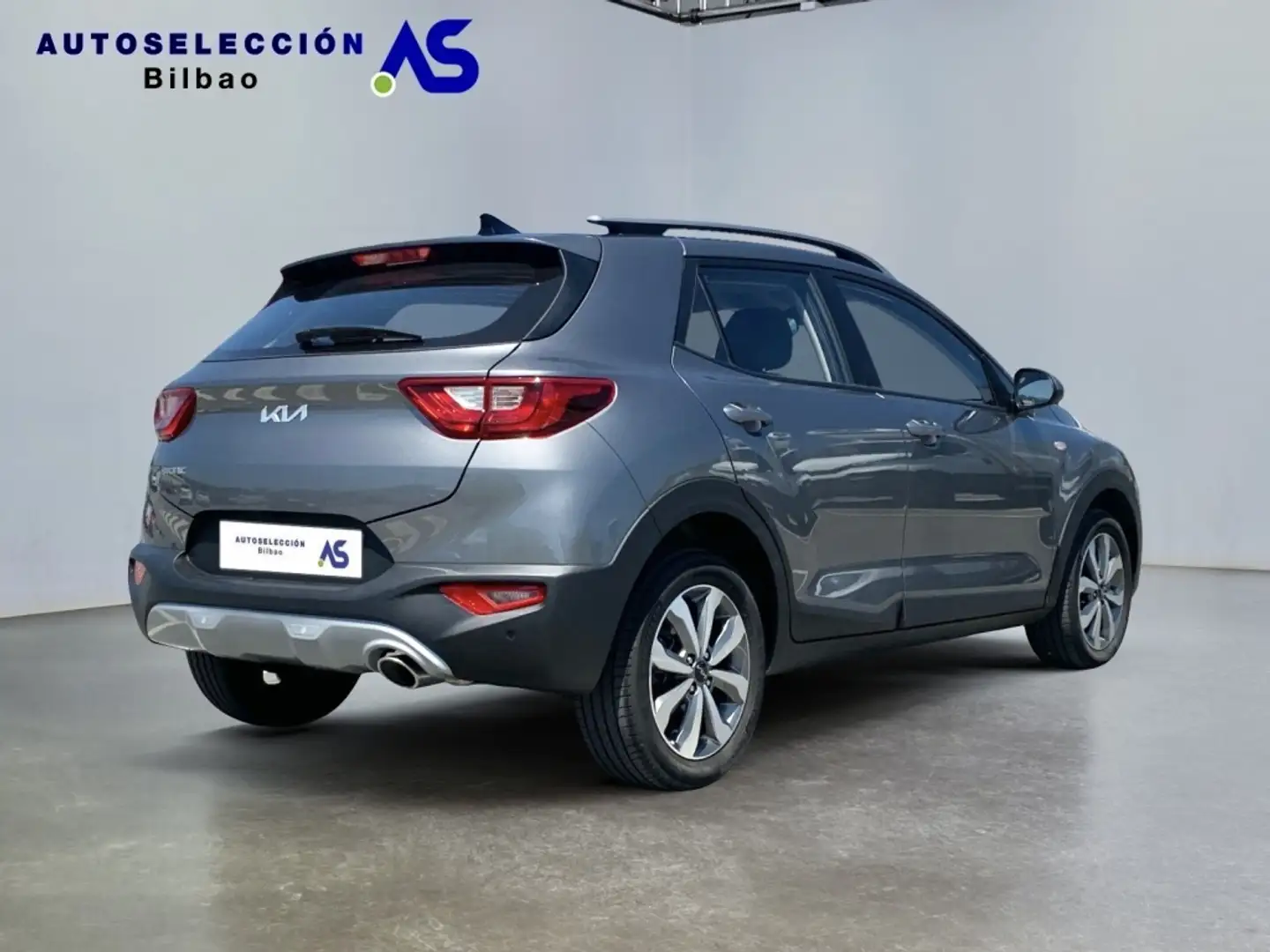 Kia Stonic 1.2 DPi Concept Gris - 2
