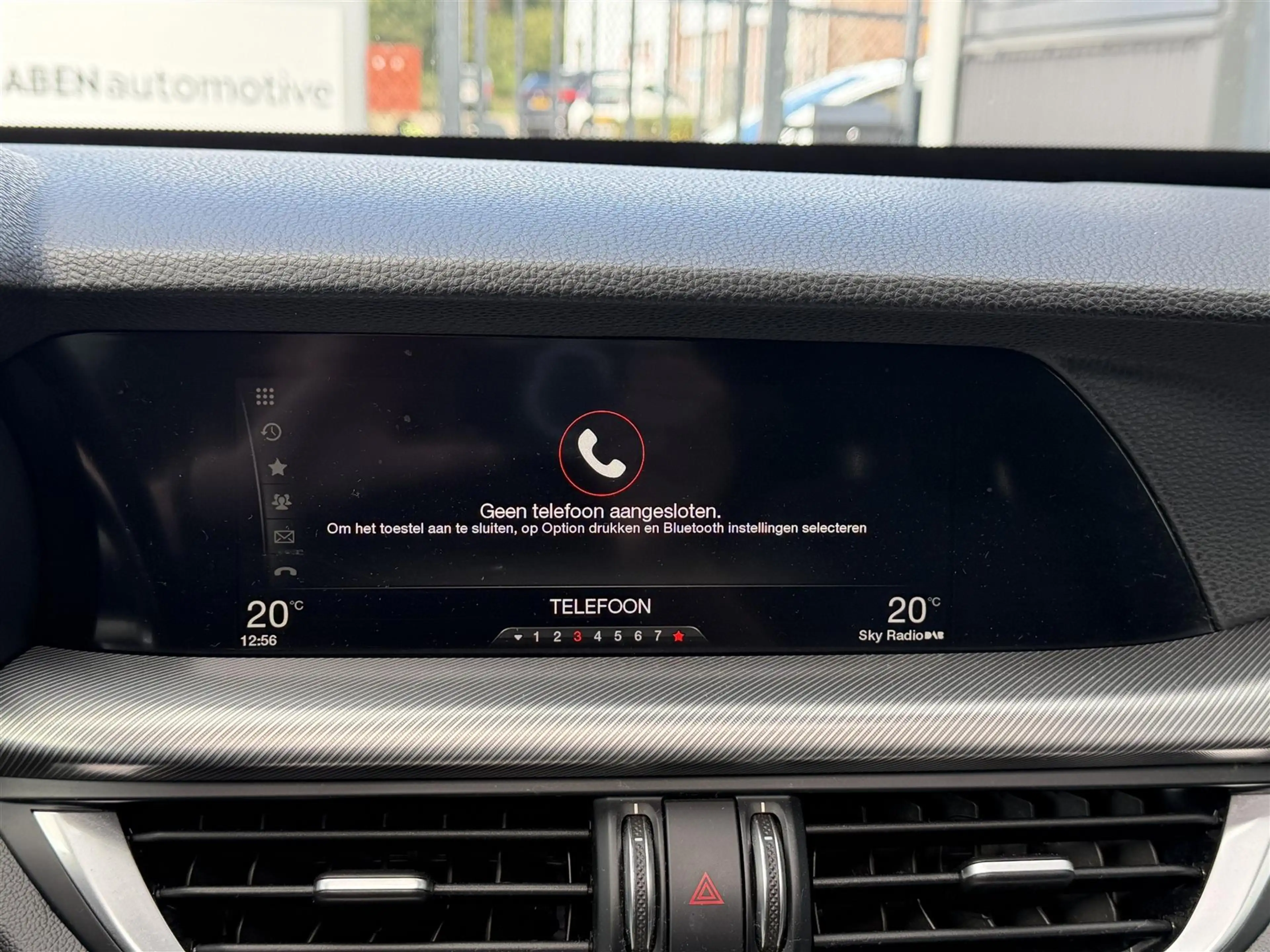 Alfa Romeo Stelvio 2.0T 200PK AWD Super (PANO|LEDER|4-SEIZ|MEMORY) — photo 14