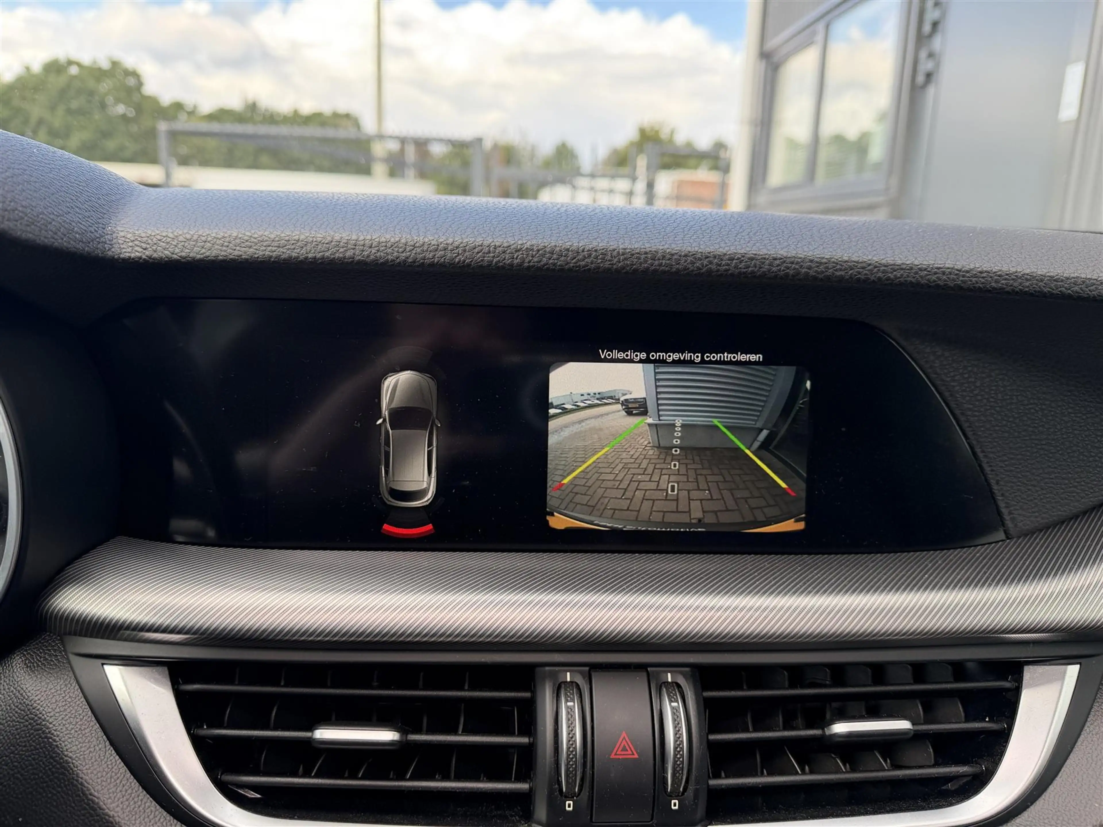 Alfa Romeo Stelvio 2.0T 200PK AWD Super (PANO|LEDER|4-SEIZ|MEMORY) — photo 12