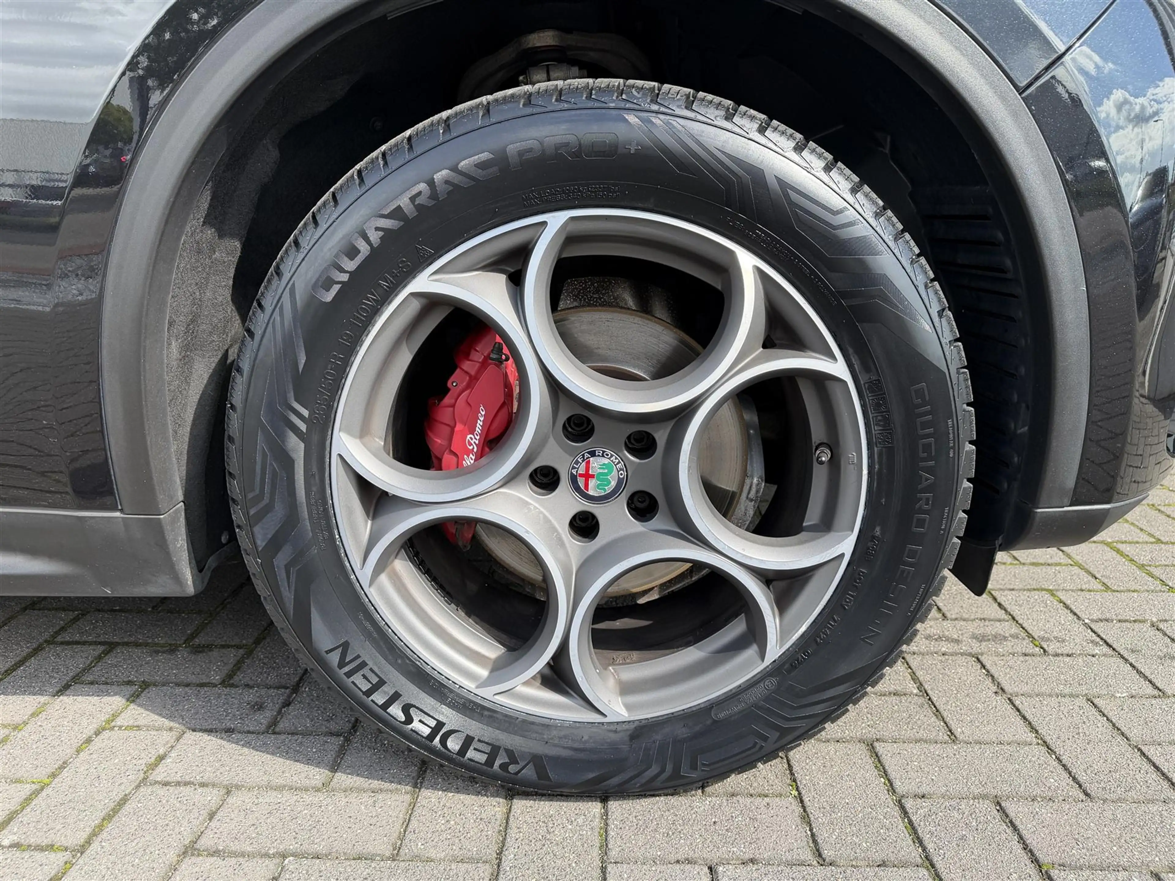 Alfa Romeo Stelvio 2.0T 200PK AWD Super (PANO|LEDER|4-SEIZ|MEMORY) — photo 40