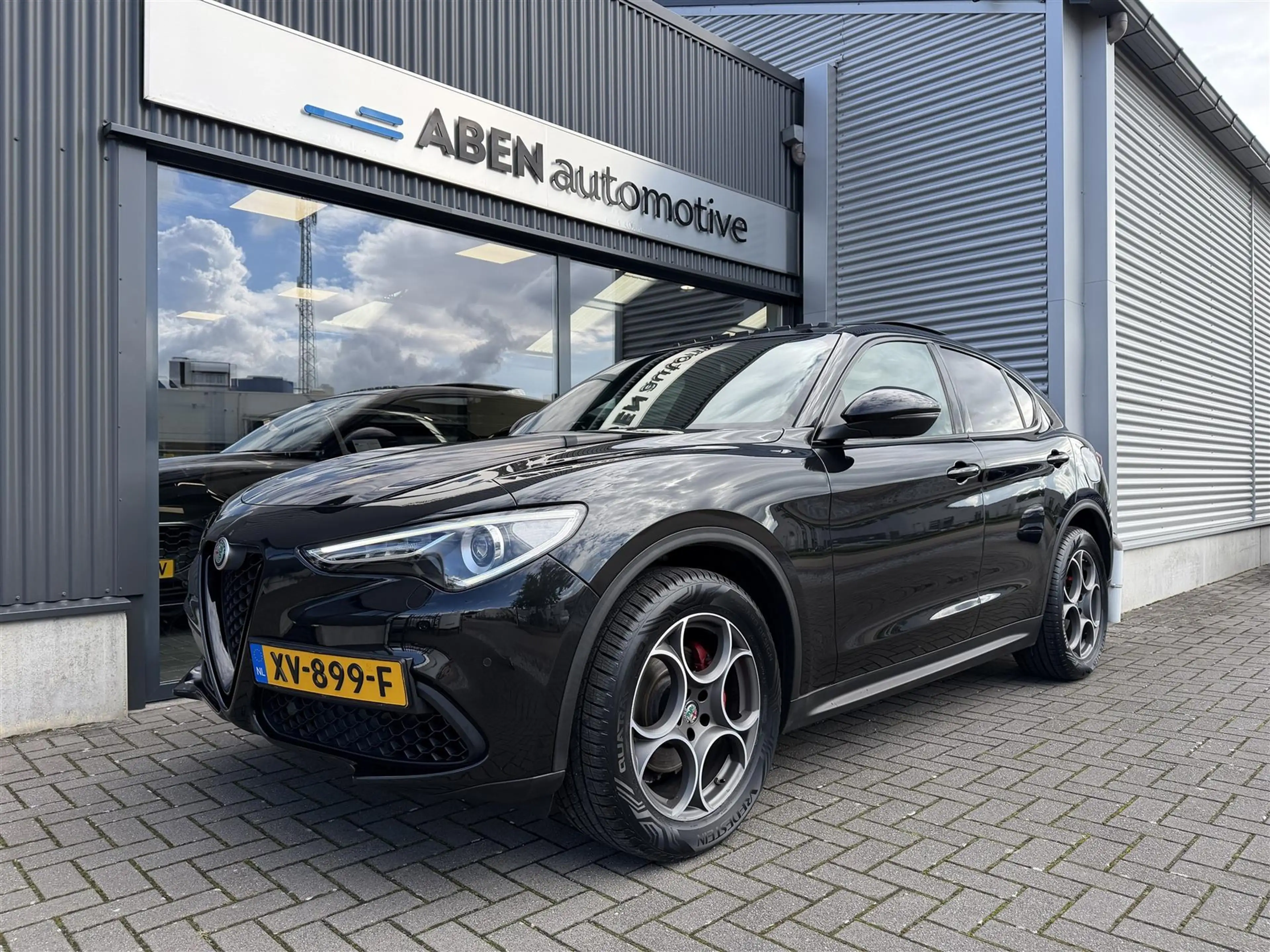 Alfa Romeo Stelvio 2.0T 200PK AWD Super (PANO|LEDER|4-SEIZ|MEMORY) — photo 2