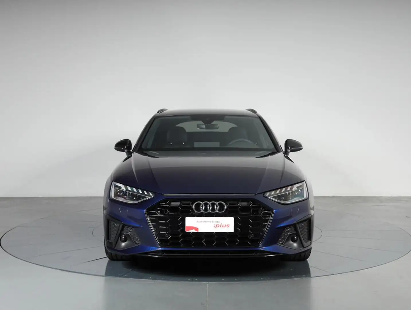 Audi A4 Avant 30 2.0 tdi mhev S Line edition 136cv Blu/Azzurro - 2
