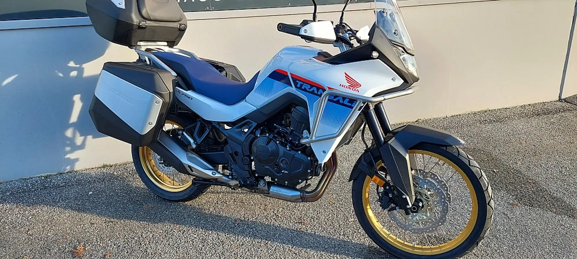Honda Transalp Transalp 750 - ZUBEHÖR - TAGESZULASSUNG - € 149,23 monatlich Белый - 2