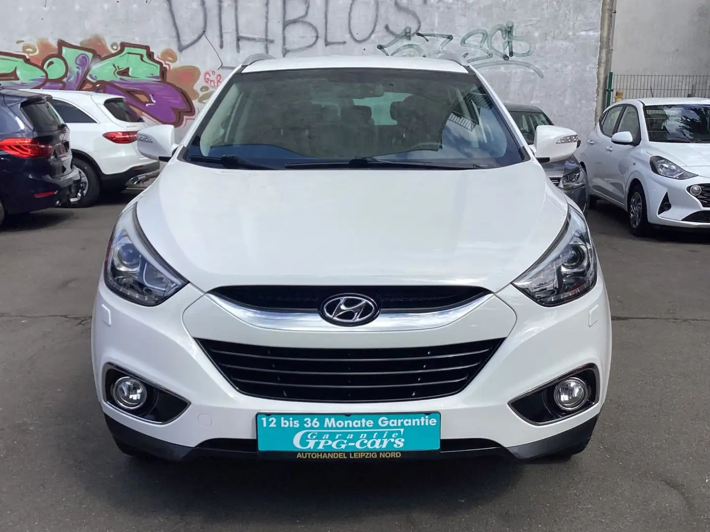 Hyundai iX35 Trend 2WD Automatik Navi Kamera Weiß - 2