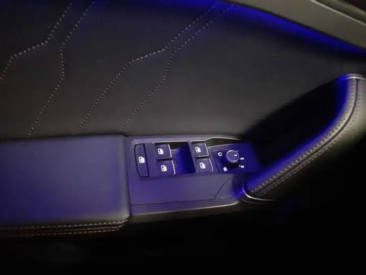 Cupra Formentor 1.5 TSI 2022, foto 20