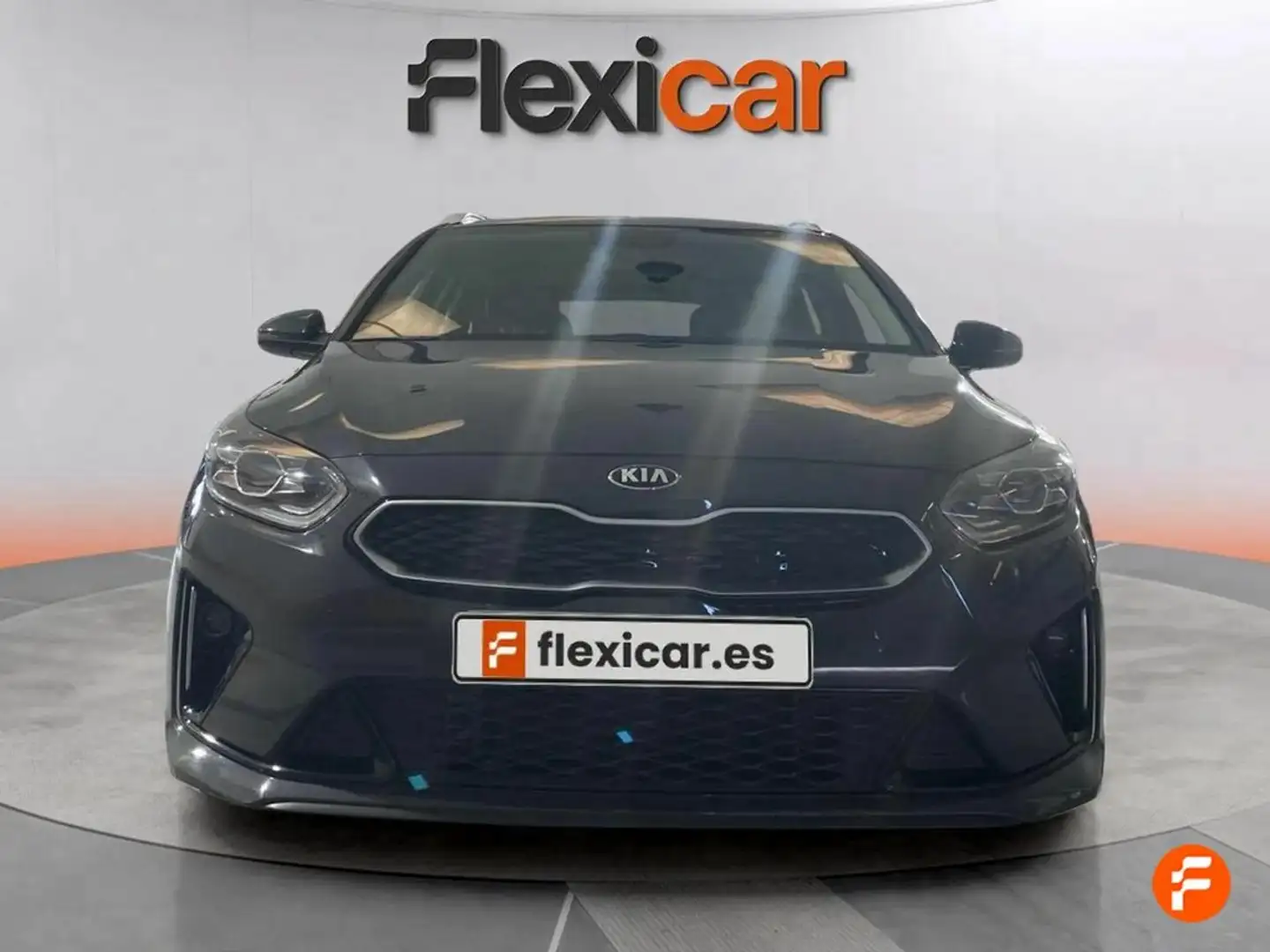 Kia Ceed / cee'd Tourer 1.6 MHEV 100kW GT Line DCT Gris - 2