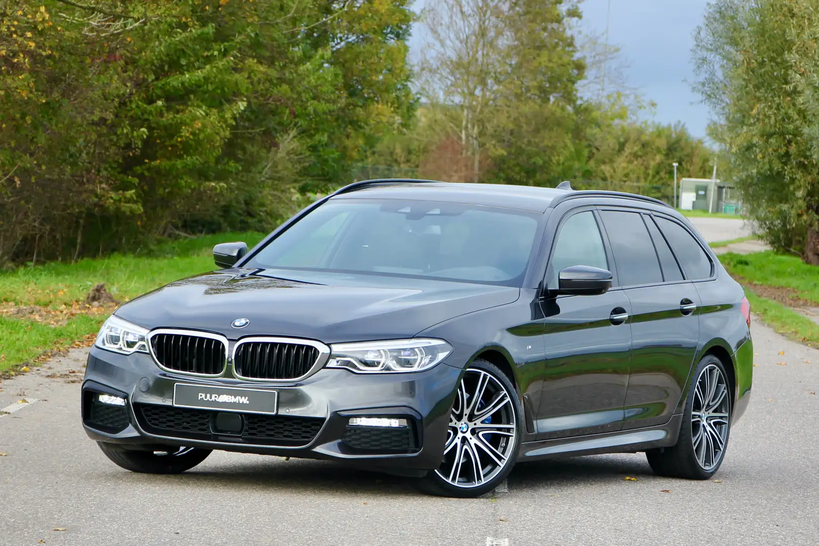 BMW 530 530d Touring M-Sportpakket G31 Gris - 1