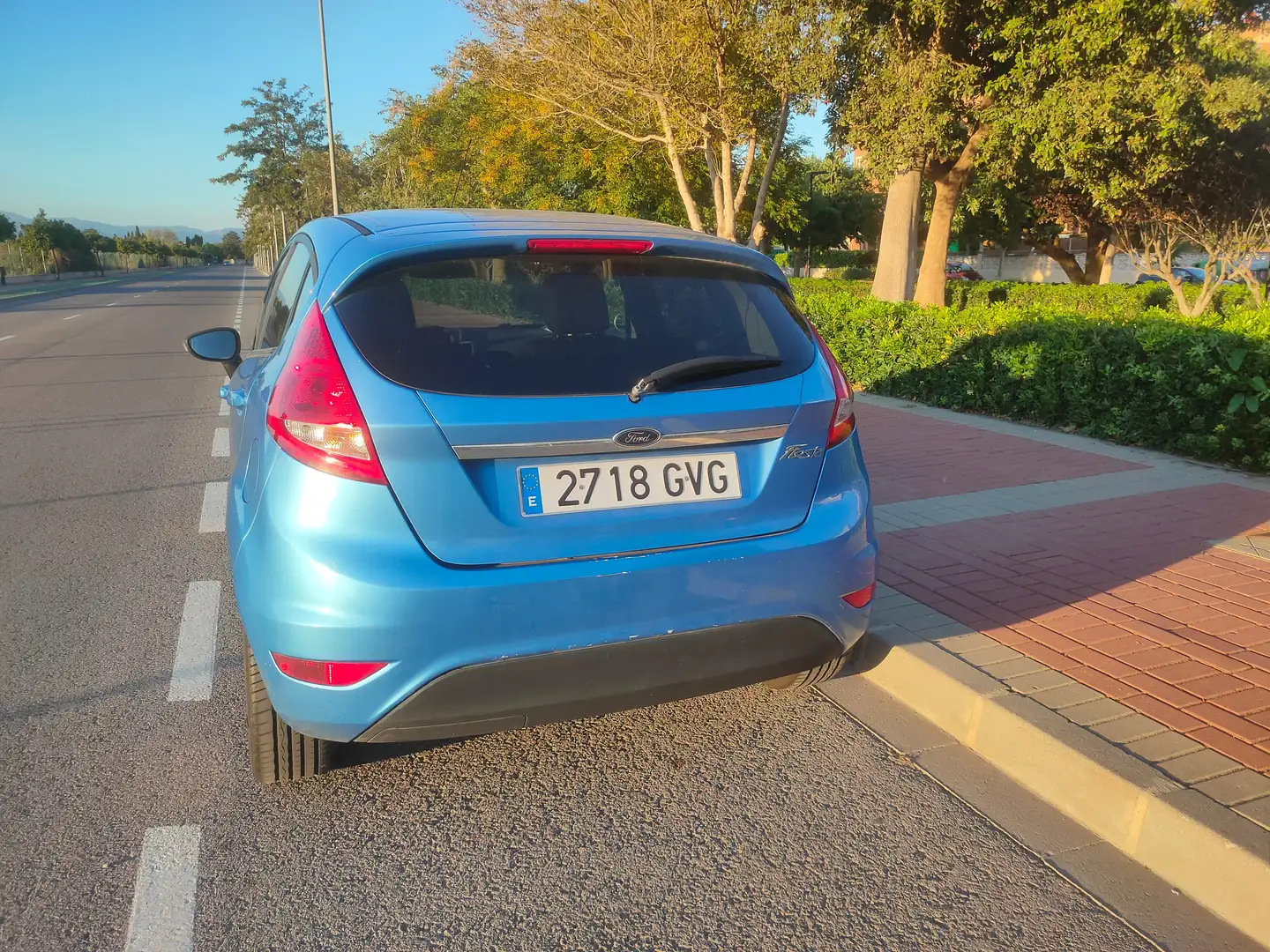 Ford Fiesta Fiesta 1.4 Titanium Azul - 2