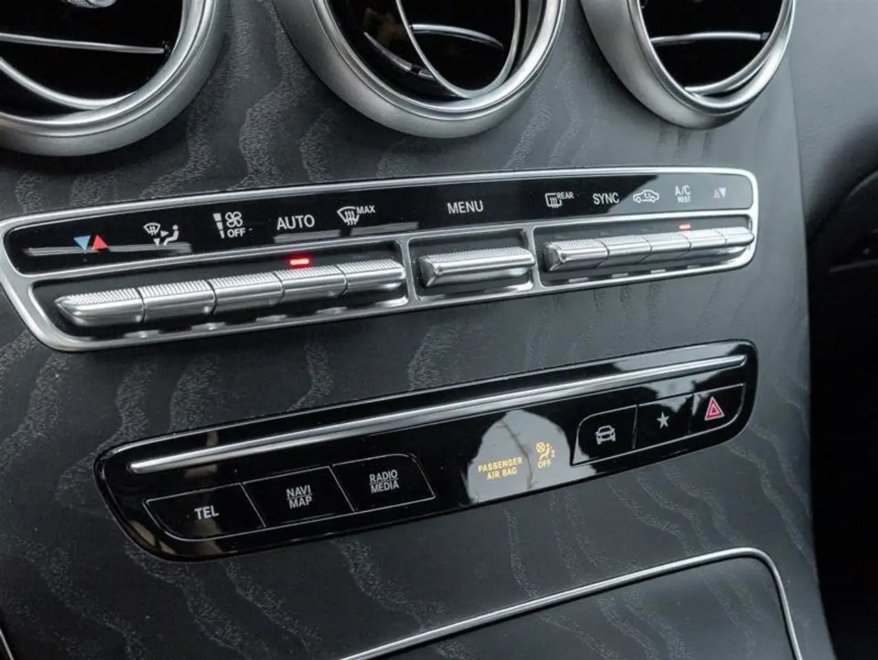 Mercedes-Benz GLC photo Mercedes-Benz GLC