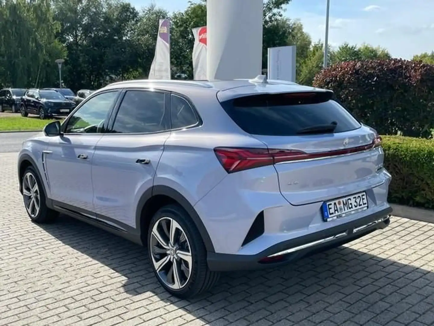 MG Marvel R Luxury - 2