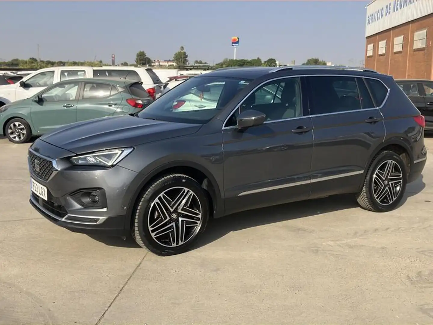 SEAT Tarraco SEAT Tarraco Xcellence Plus 4Drive 2.0 TDI: El SUV Familiar Premium de 7 Plazas con Tracción Total, Máximo Equipamiento.. Gris - 1