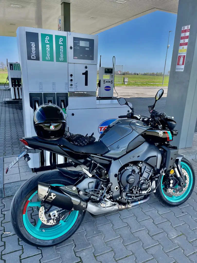 Yamaha MT-10 - 1