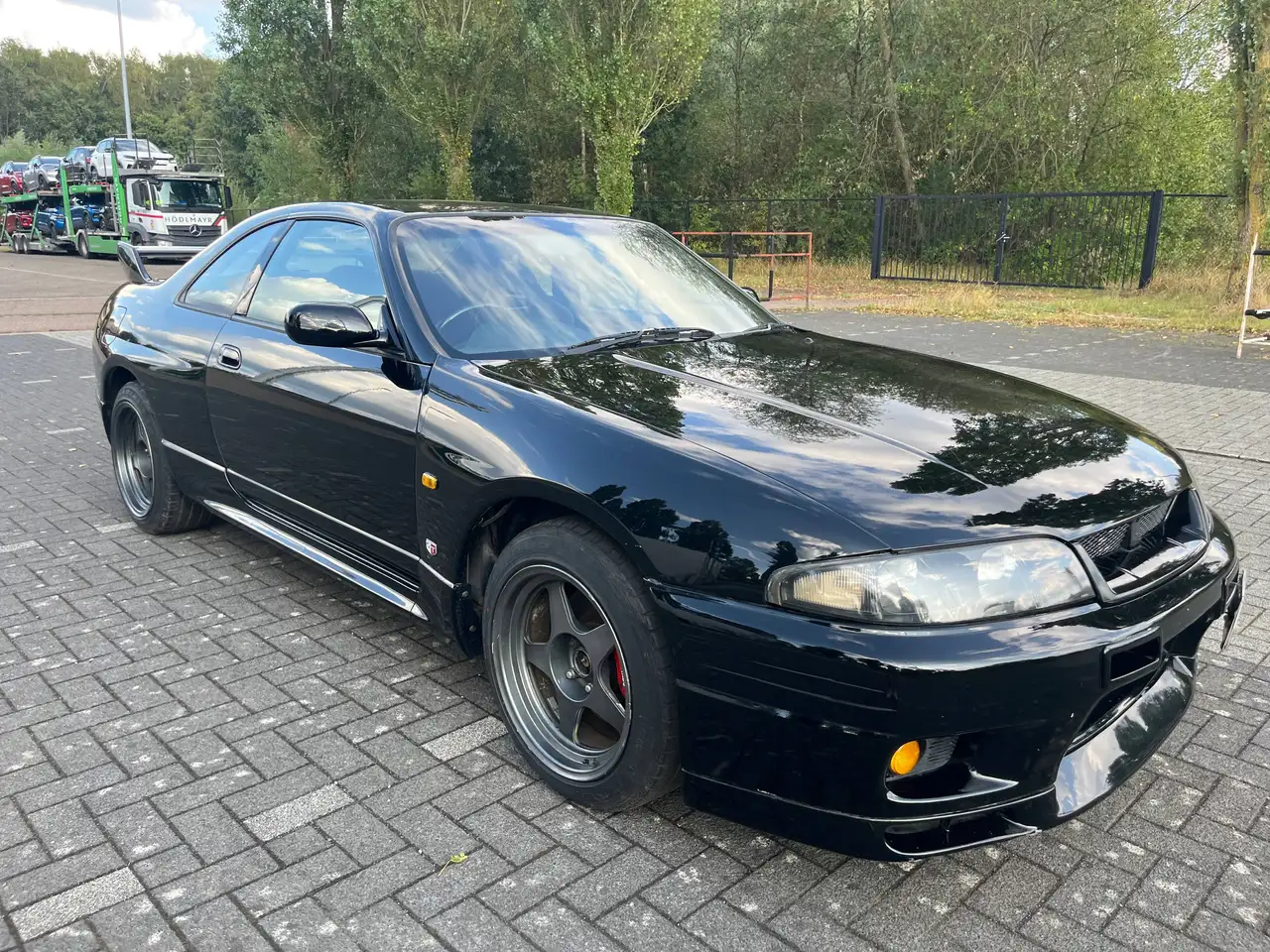 Nissan GT-R
