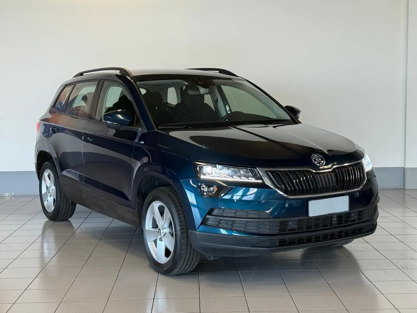 Skoda Karoq KAROQ 1.5 TSI DSG 150Cv Gris - 1