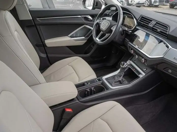 Audi Q3 2023, foto 6