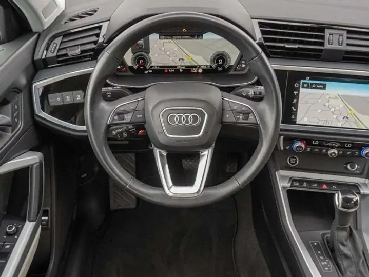 Audi Q3 2023, foto 9