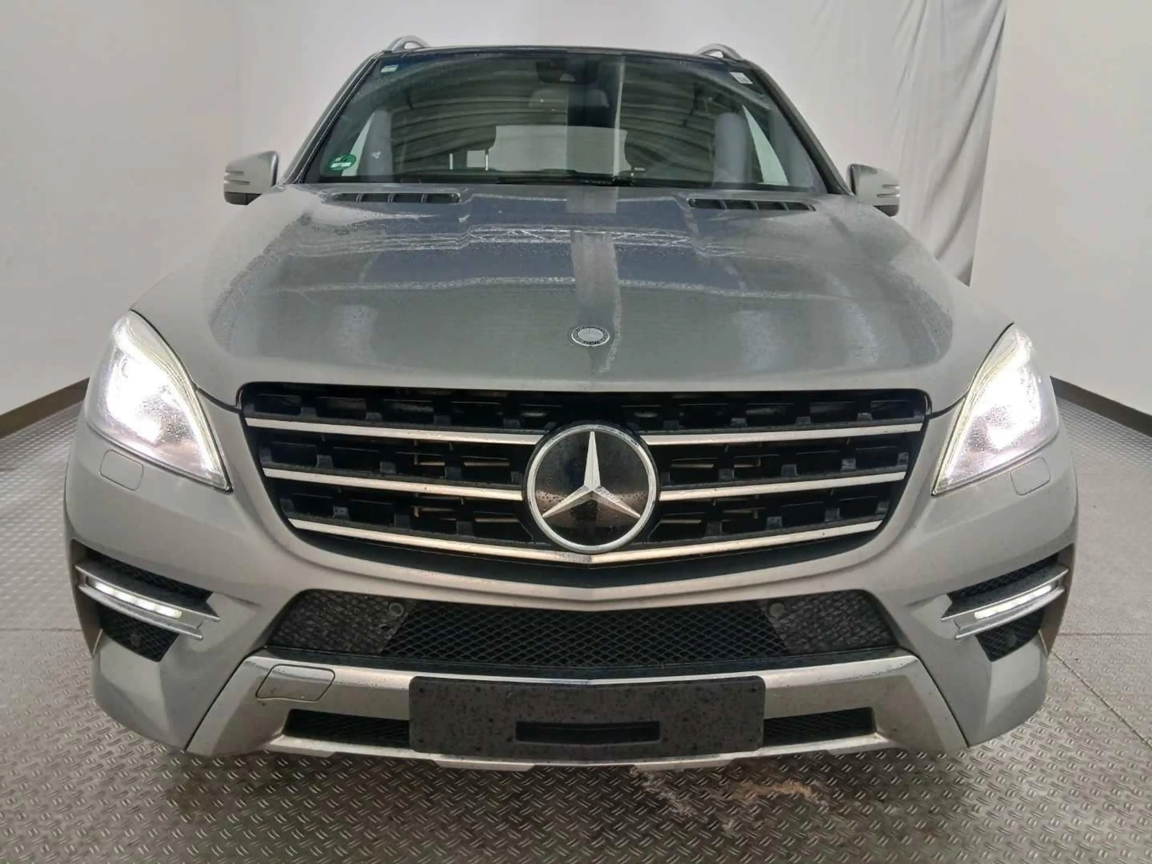 Mercedes-Benz ML 350 BlueTec 4Matic AMG Paket / Panorama/ EUR6 — photo 2