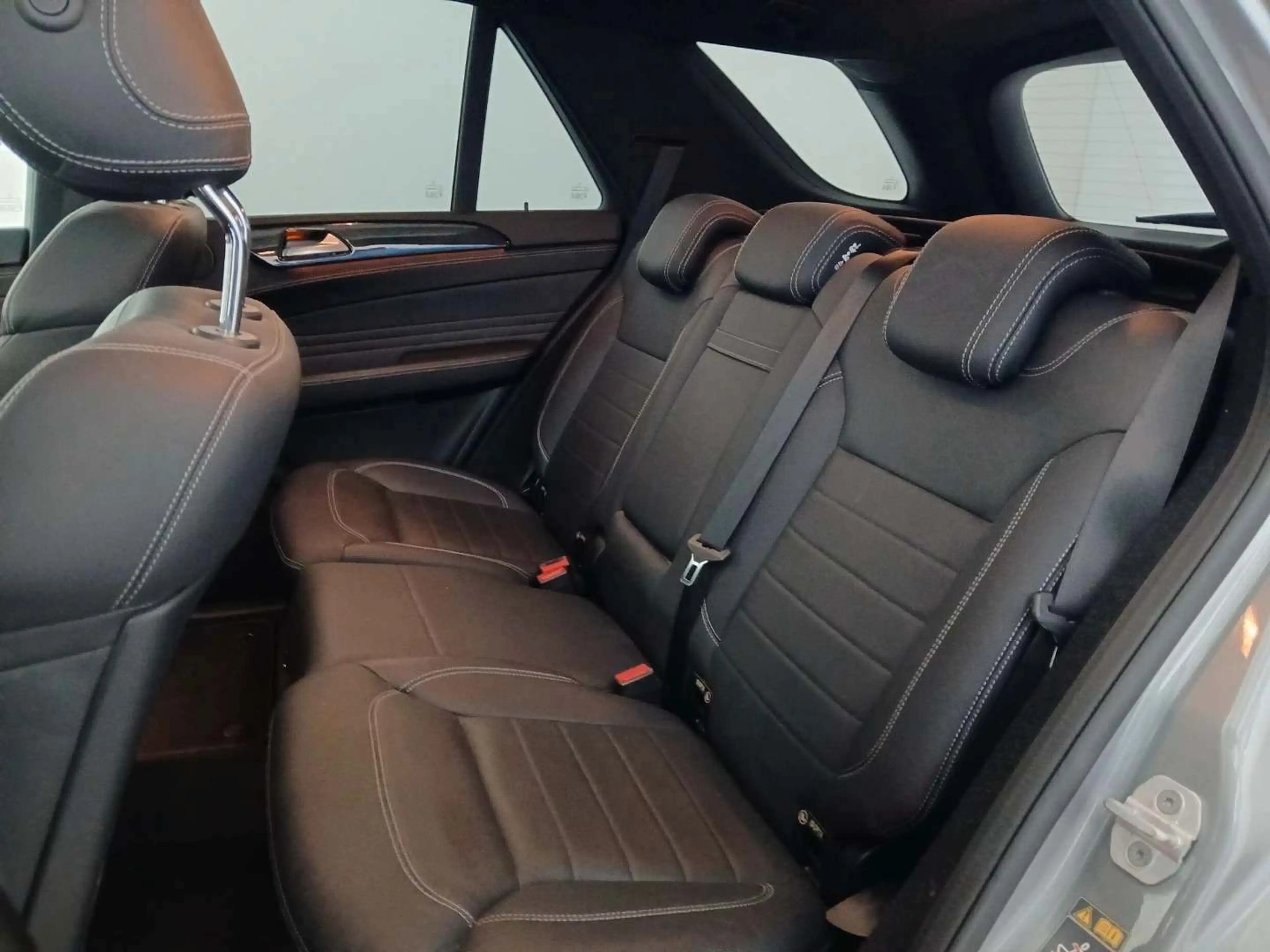 Mercedes-Benz ML 350 BlueTec 4Matic AMG Paket / Panorama/ EUR6 — photo 10