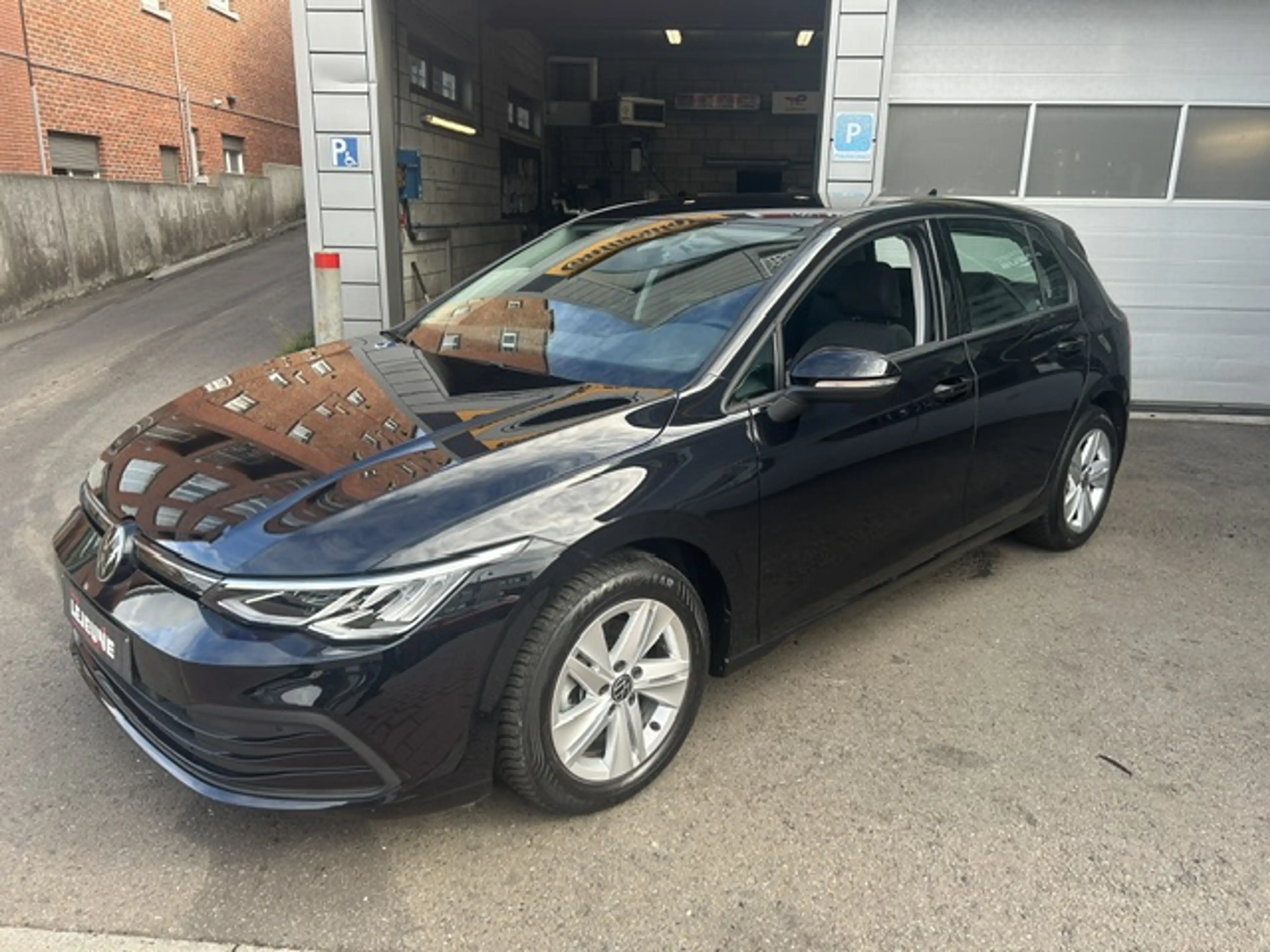 Volkswagen Golf Golf 2.0 SCR TDi Life Business DSG - Très belle! Garantie — photo 4