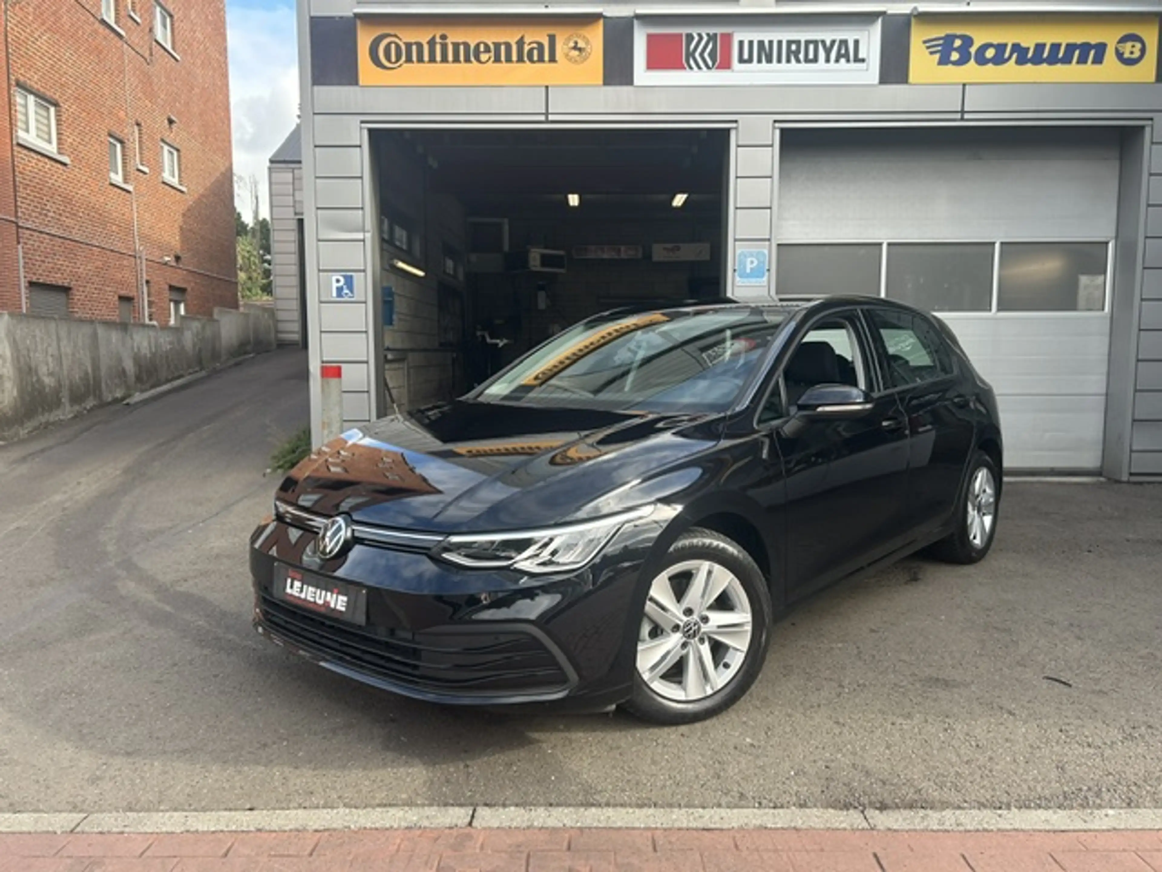 Volkswagen Golf Golf 2.0 SCR TDi Life Business DSG - Très belle! Garantie